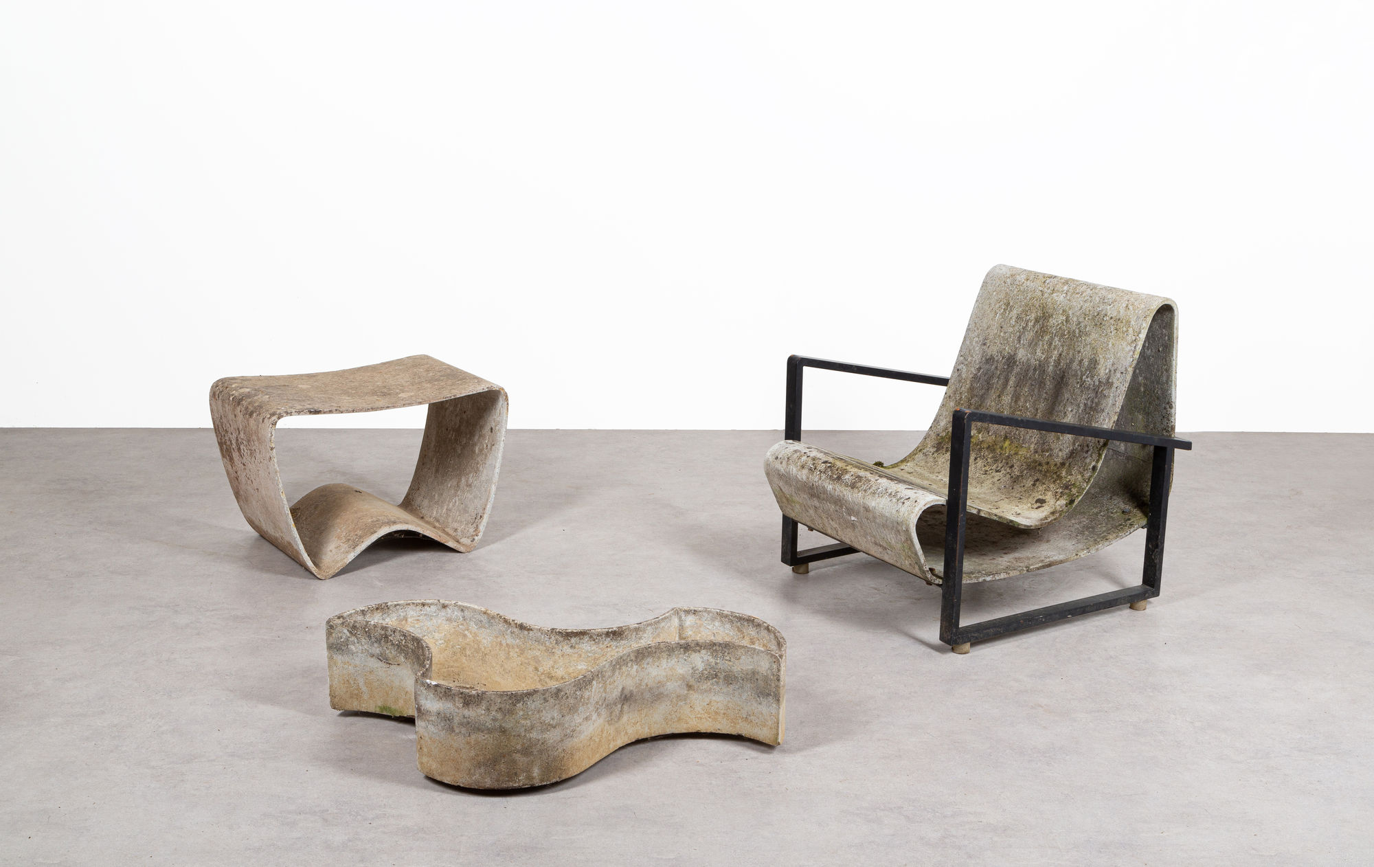 Willy Guhl Loops chairs