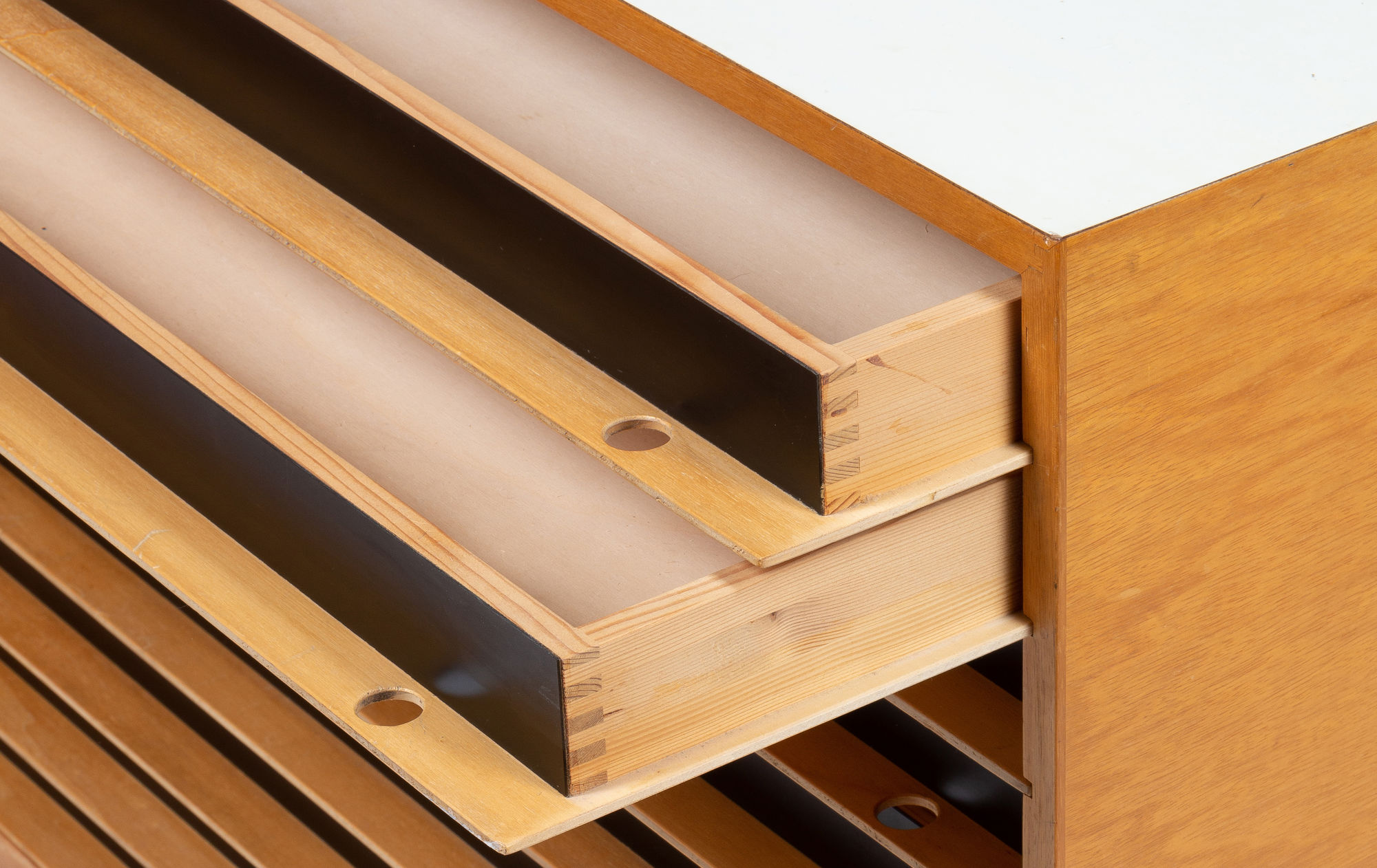 Benedikt Rohner Plan cabinet