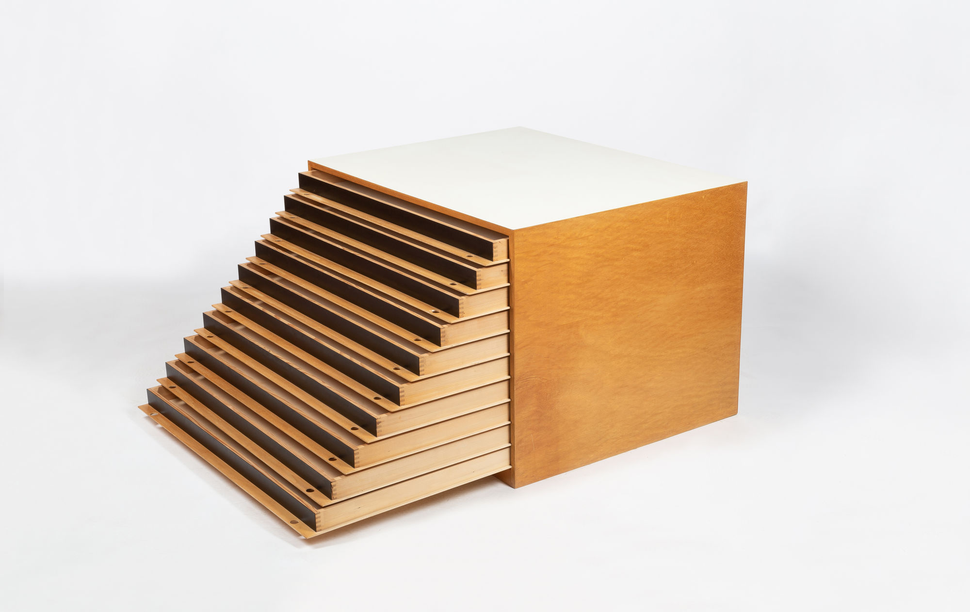 Benedikt Rohner Plan cabinet