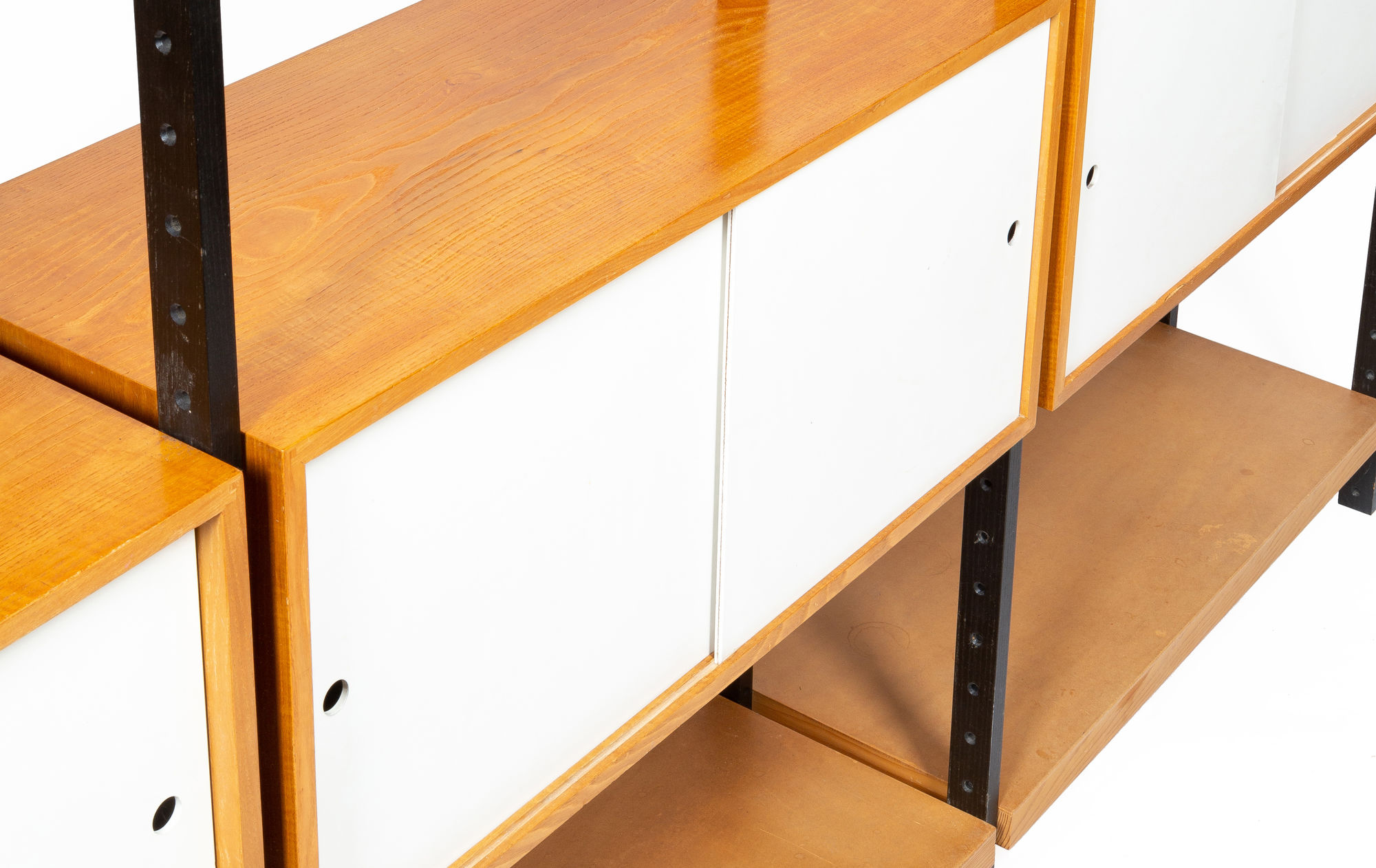 Benedikt Rohner System shelf