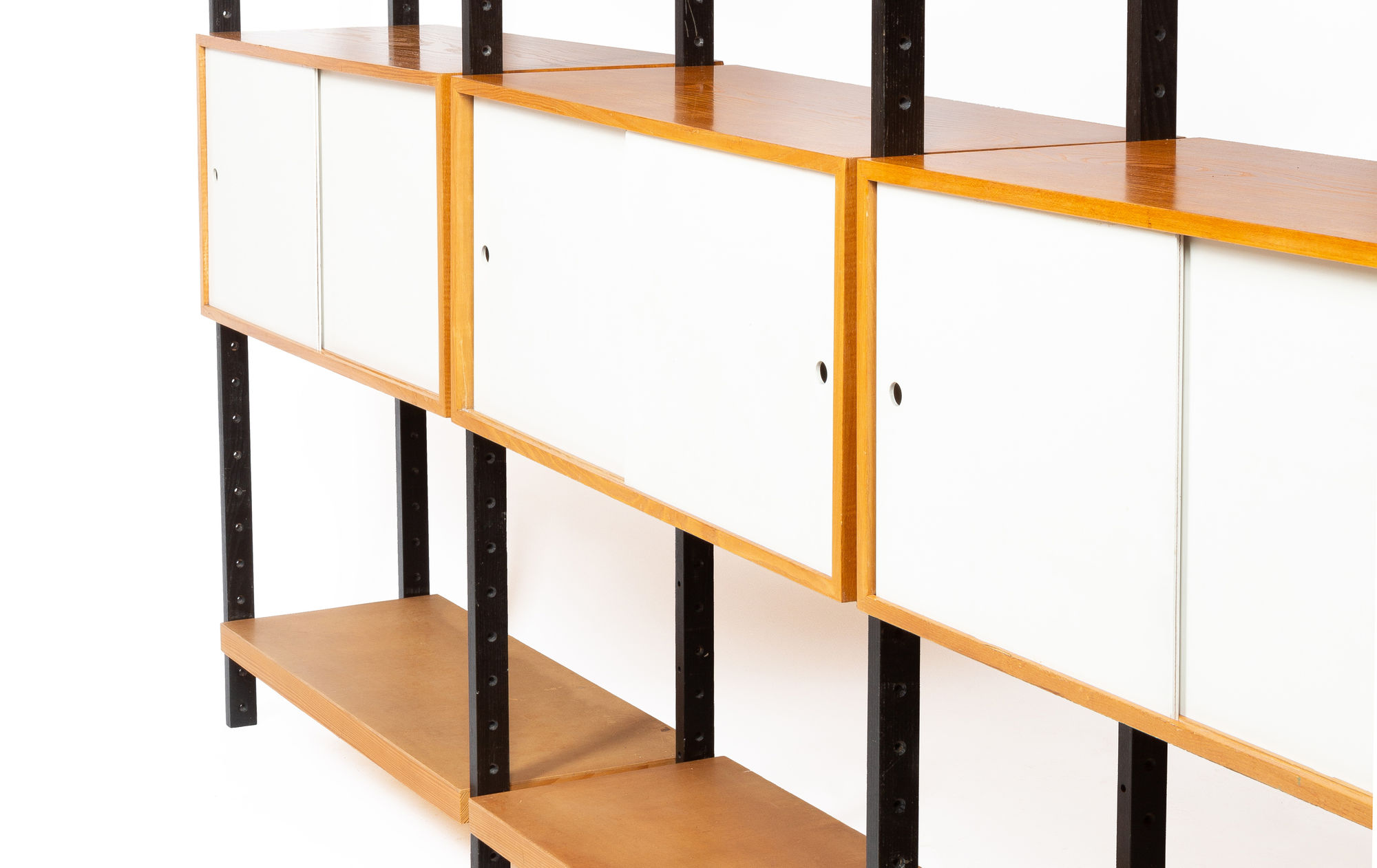 Benedikt Rohner System shelf