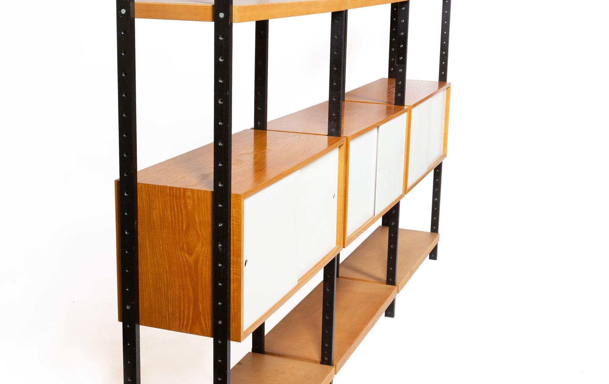 Benedikt Rohner System shelf