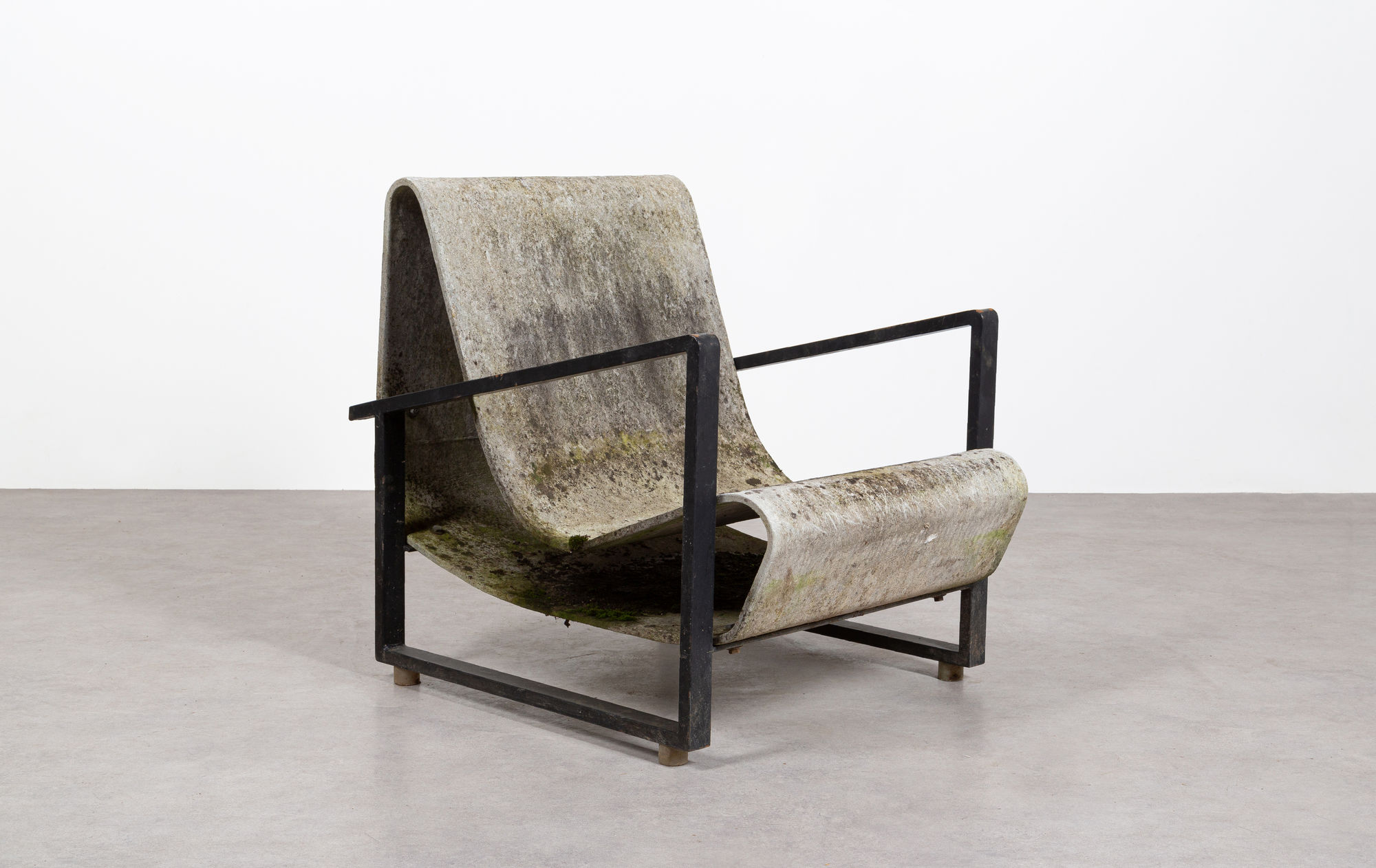 Willy Guhl Loop chairs