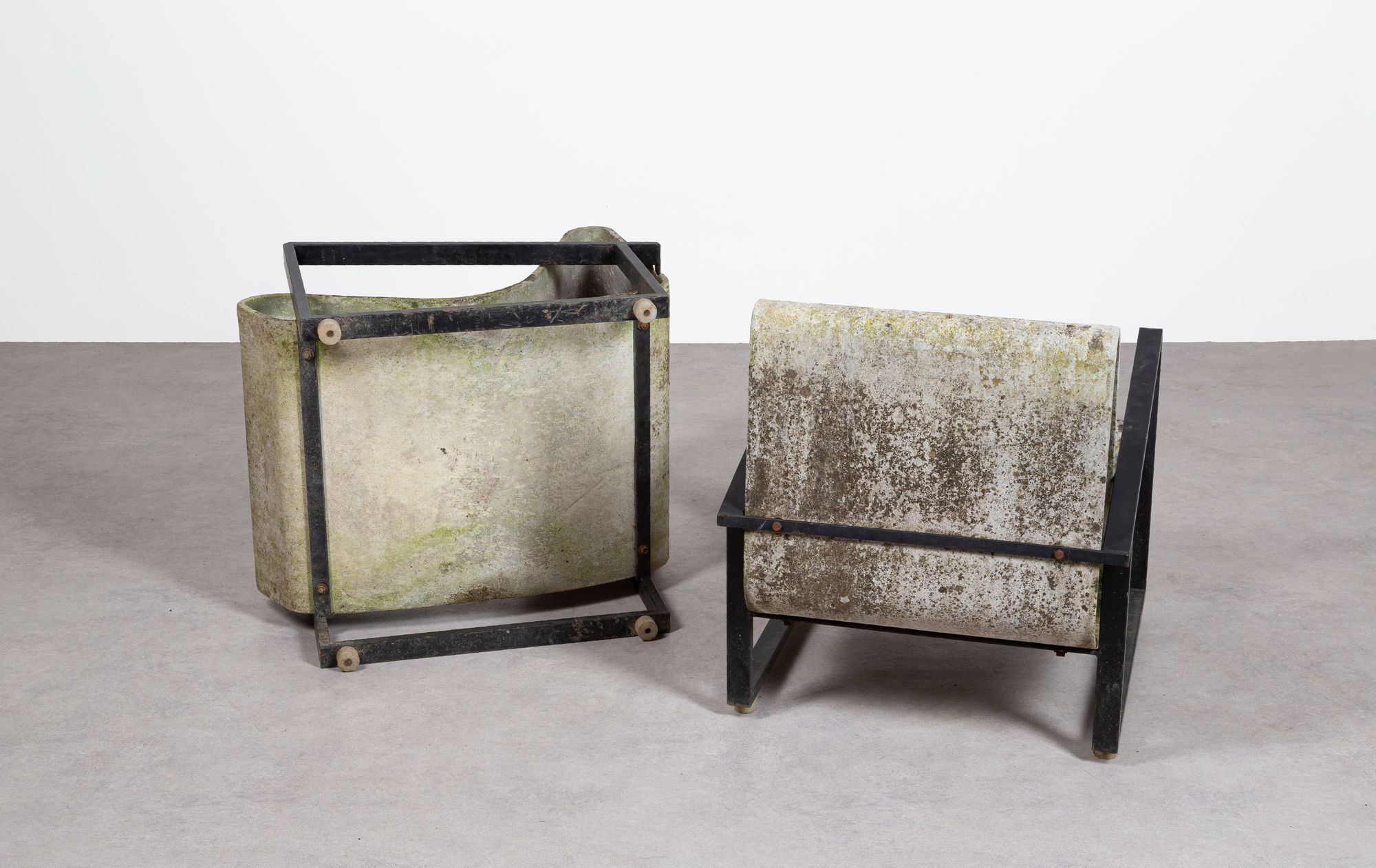 Willy Guhl Loop chairs