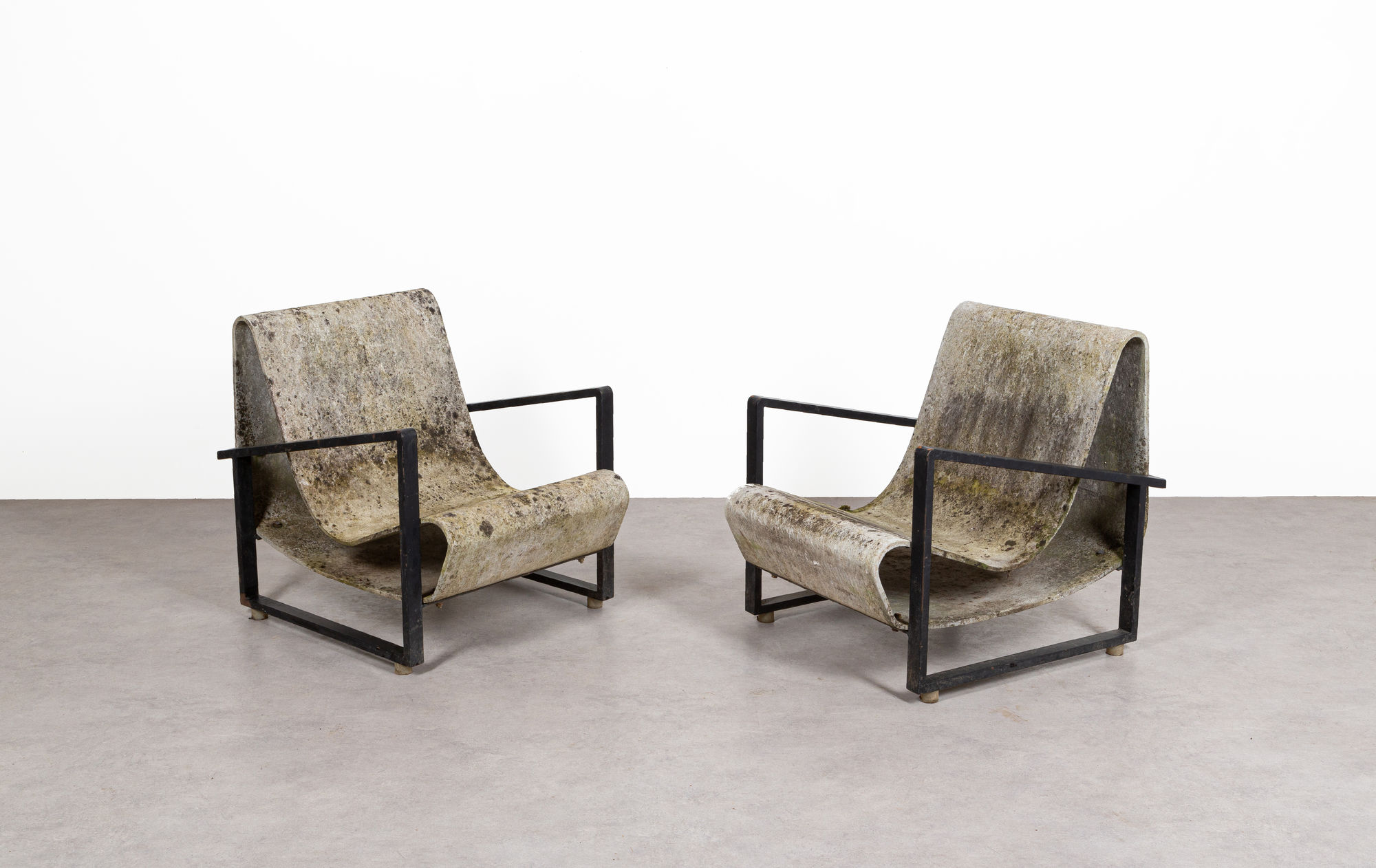 Willy Guhl Loop chairs