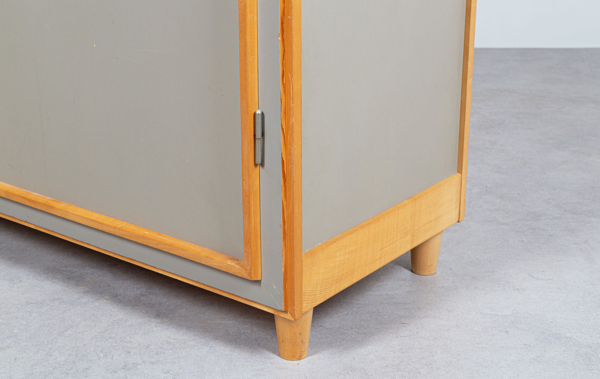 Willy Guhl Pavatexschrank