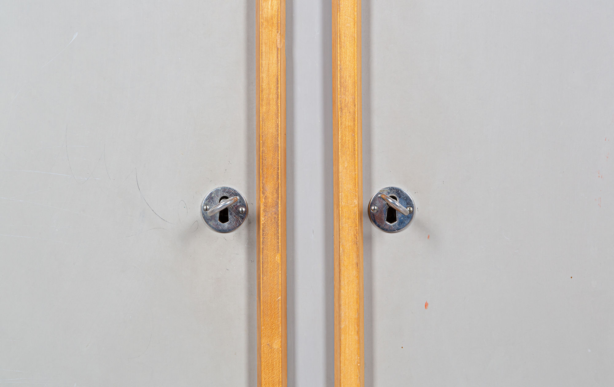 Willy Guhl Pavatexschrank