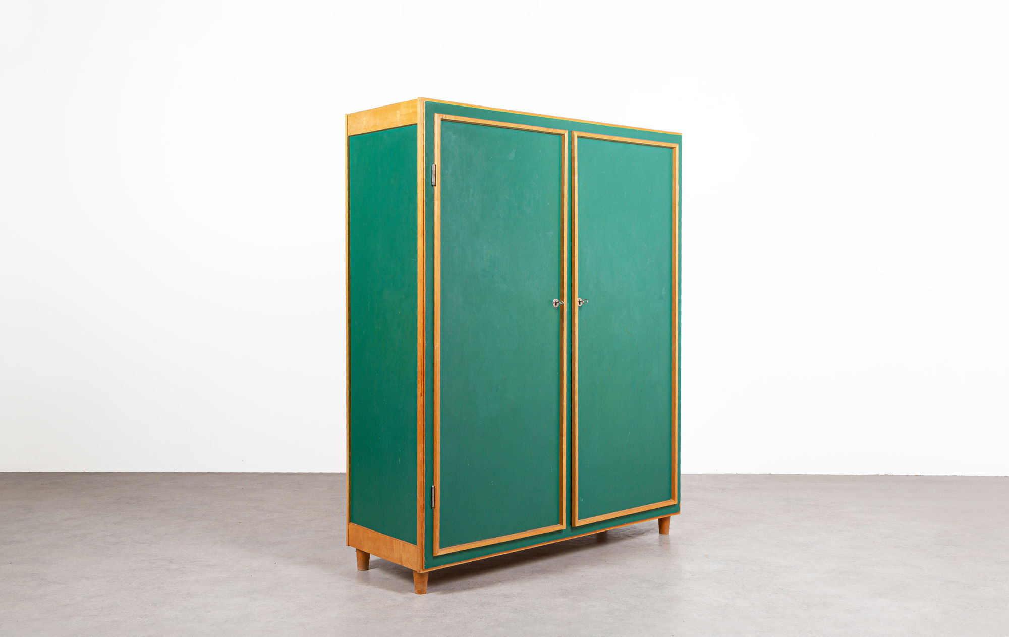 Willy Guhl Pavatexschrank
