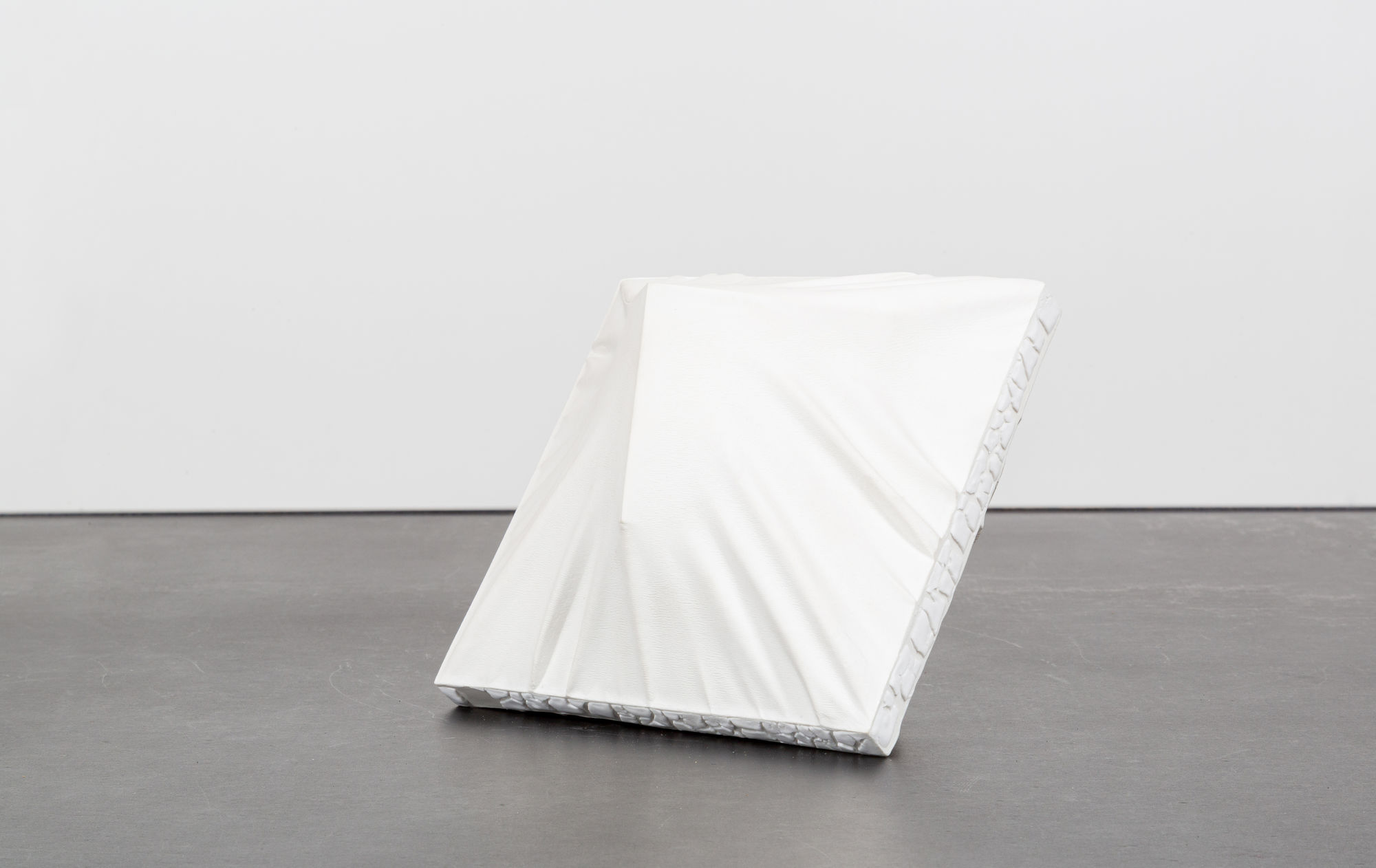 François Ruegg Ceramic sculptures In&Out