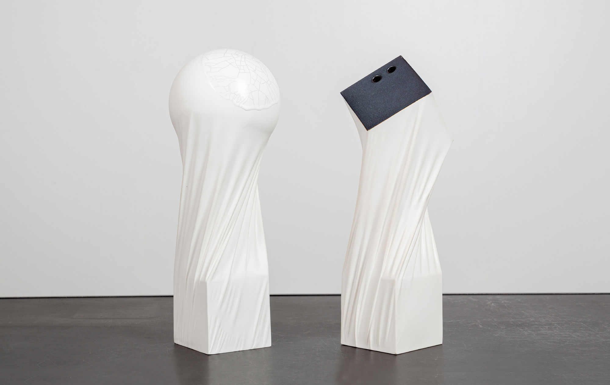 François Ruegg ceramic sculptures Extentions