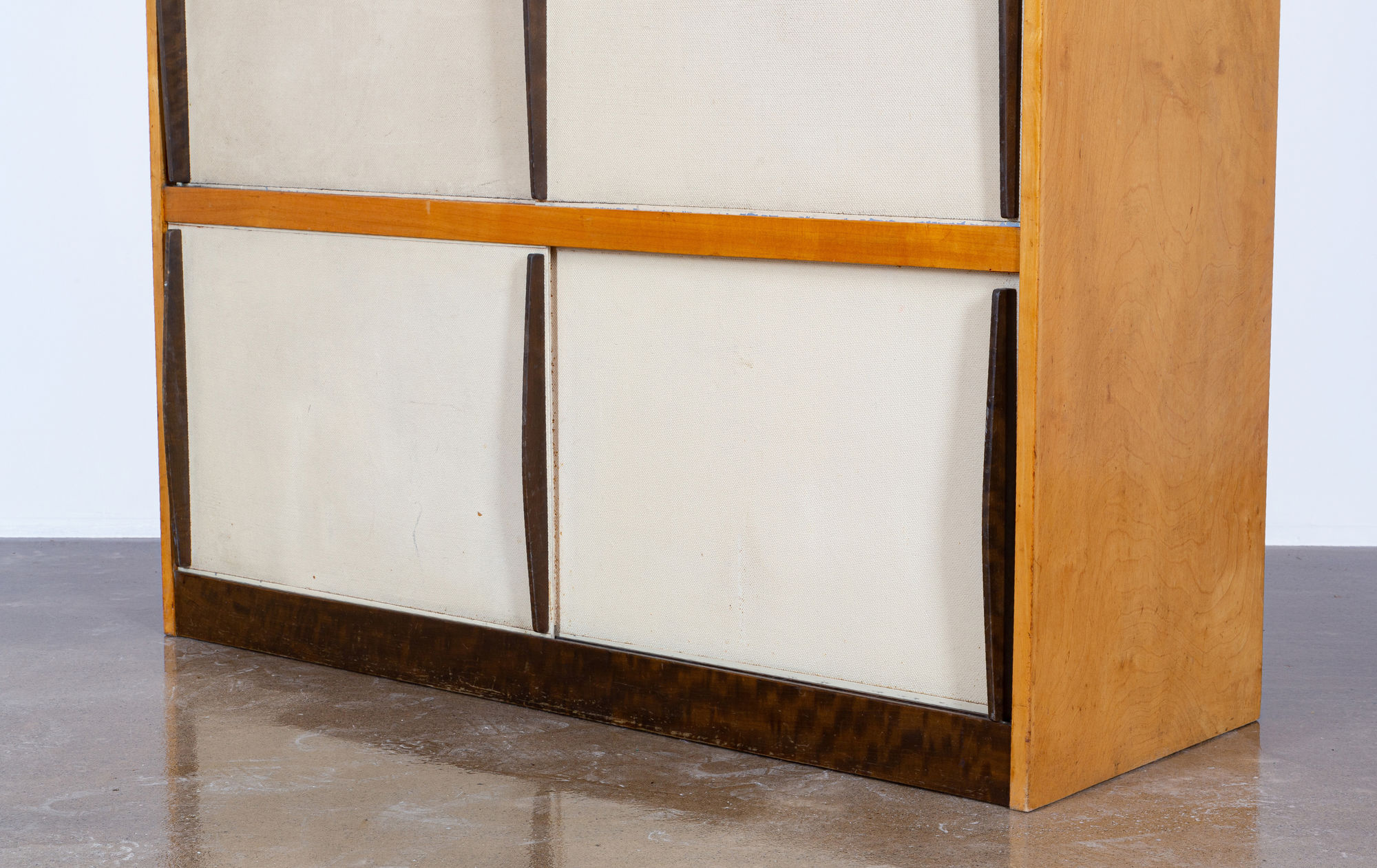 Hans Bellmann Cabinet