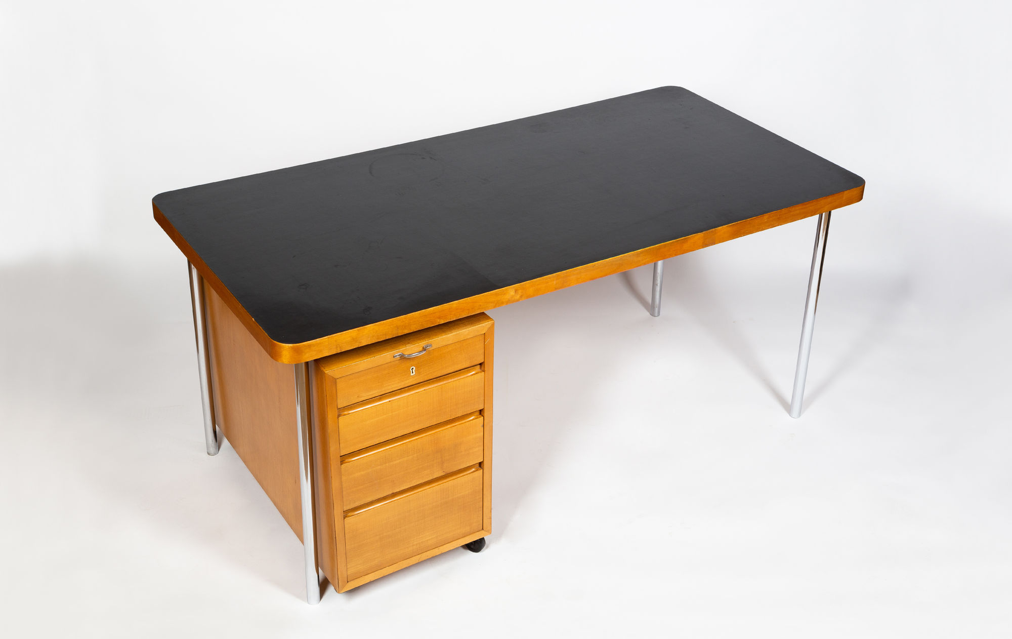 Marcel Breuer Wohnbedarf desk