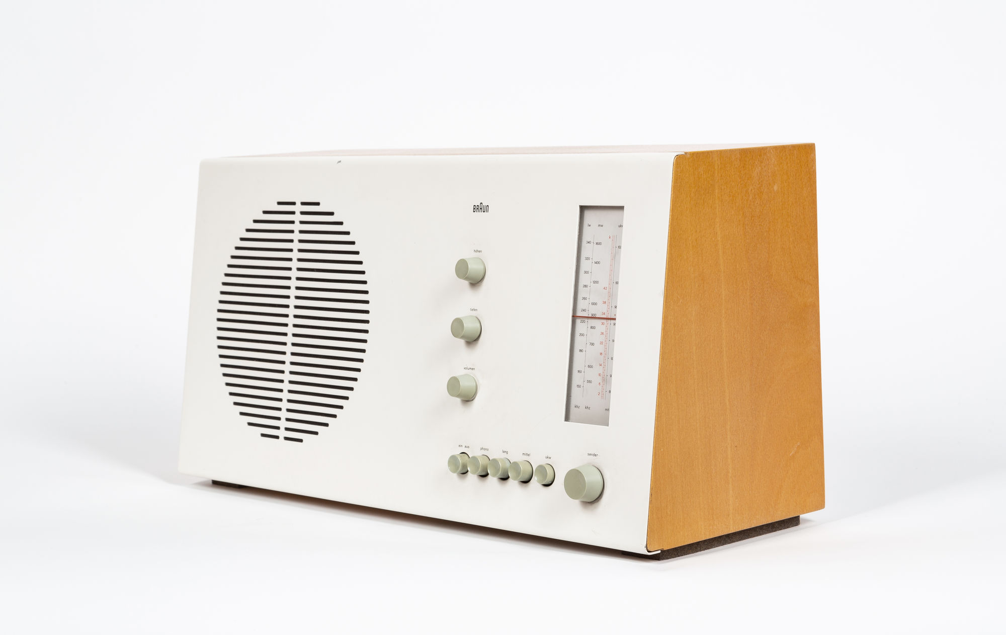Dieter Rams RT 20 table radio