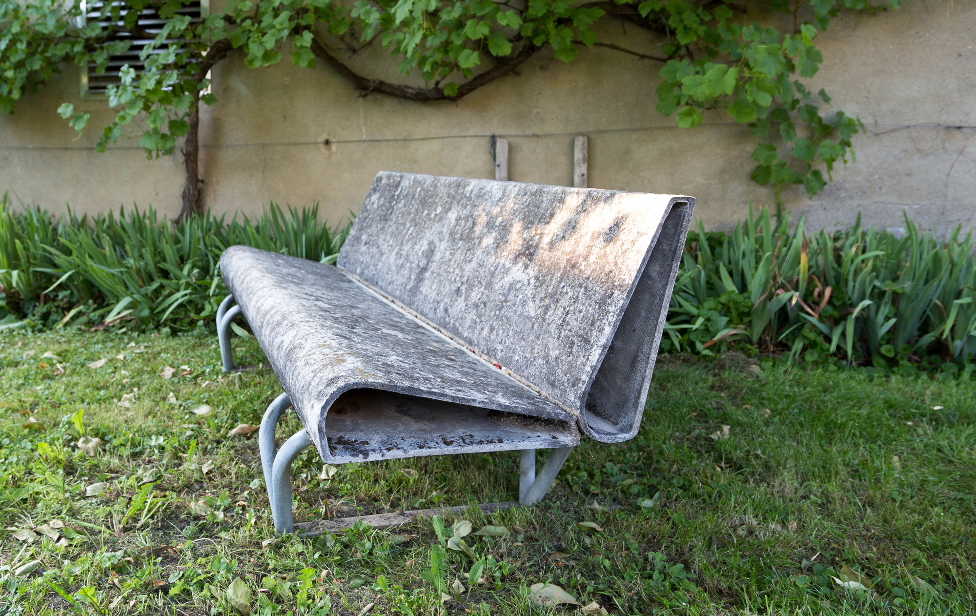 André Lasserre Eternit Bench