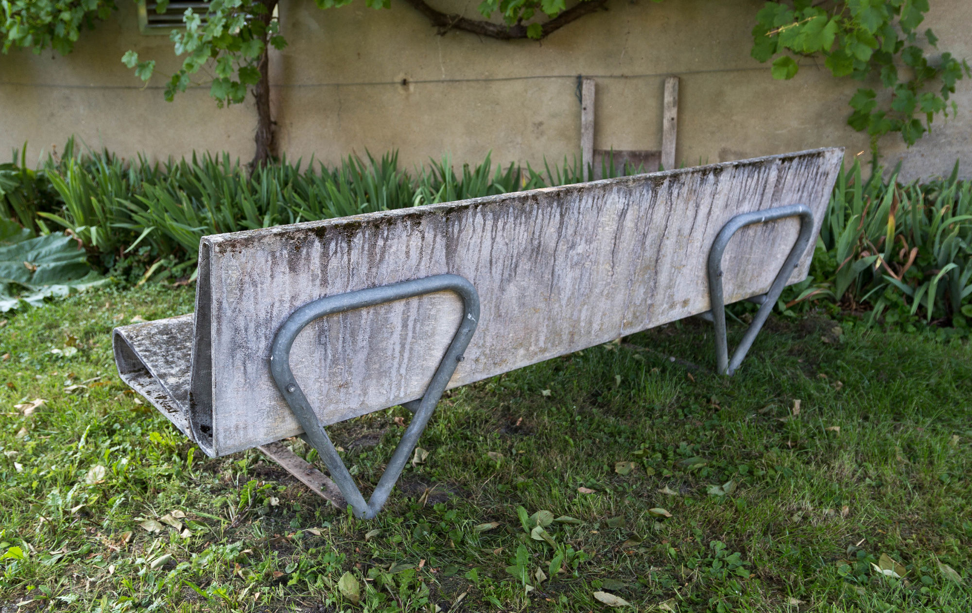 André Lasserre Eternit Bench