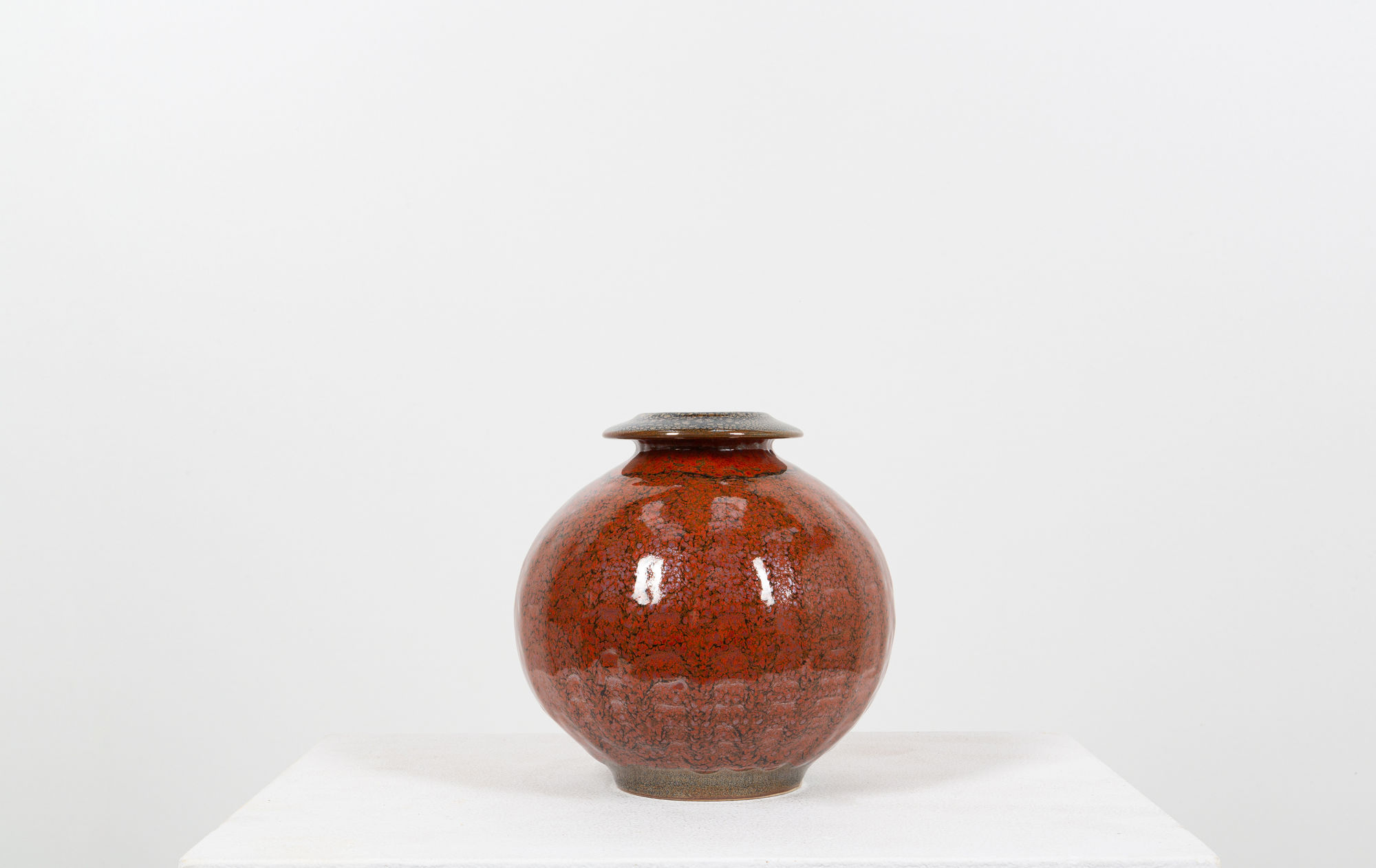DANIEL DE MONTMOLLIN ceramic vase