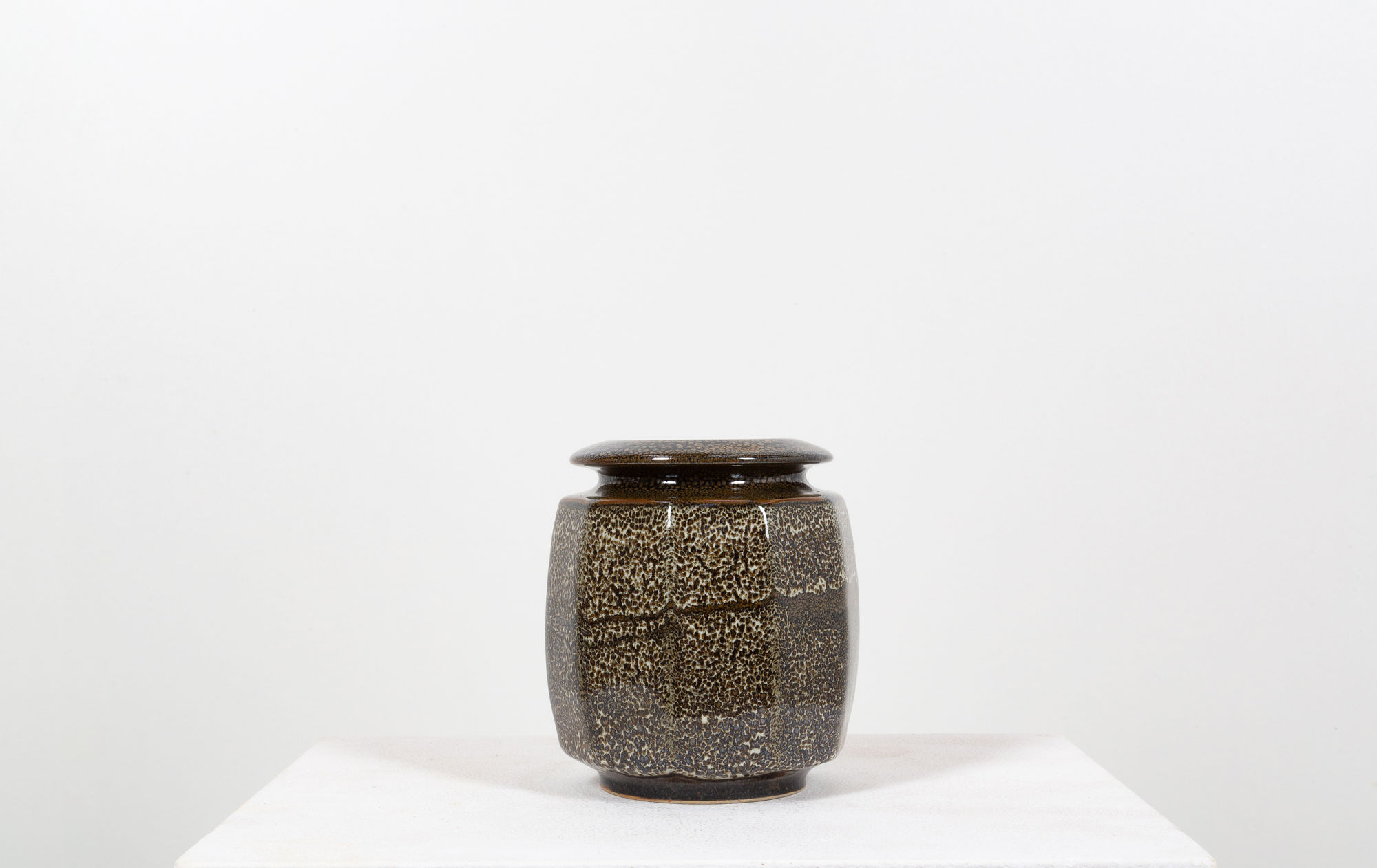 DANIEL DE MONTMOLLIN ceramic vase