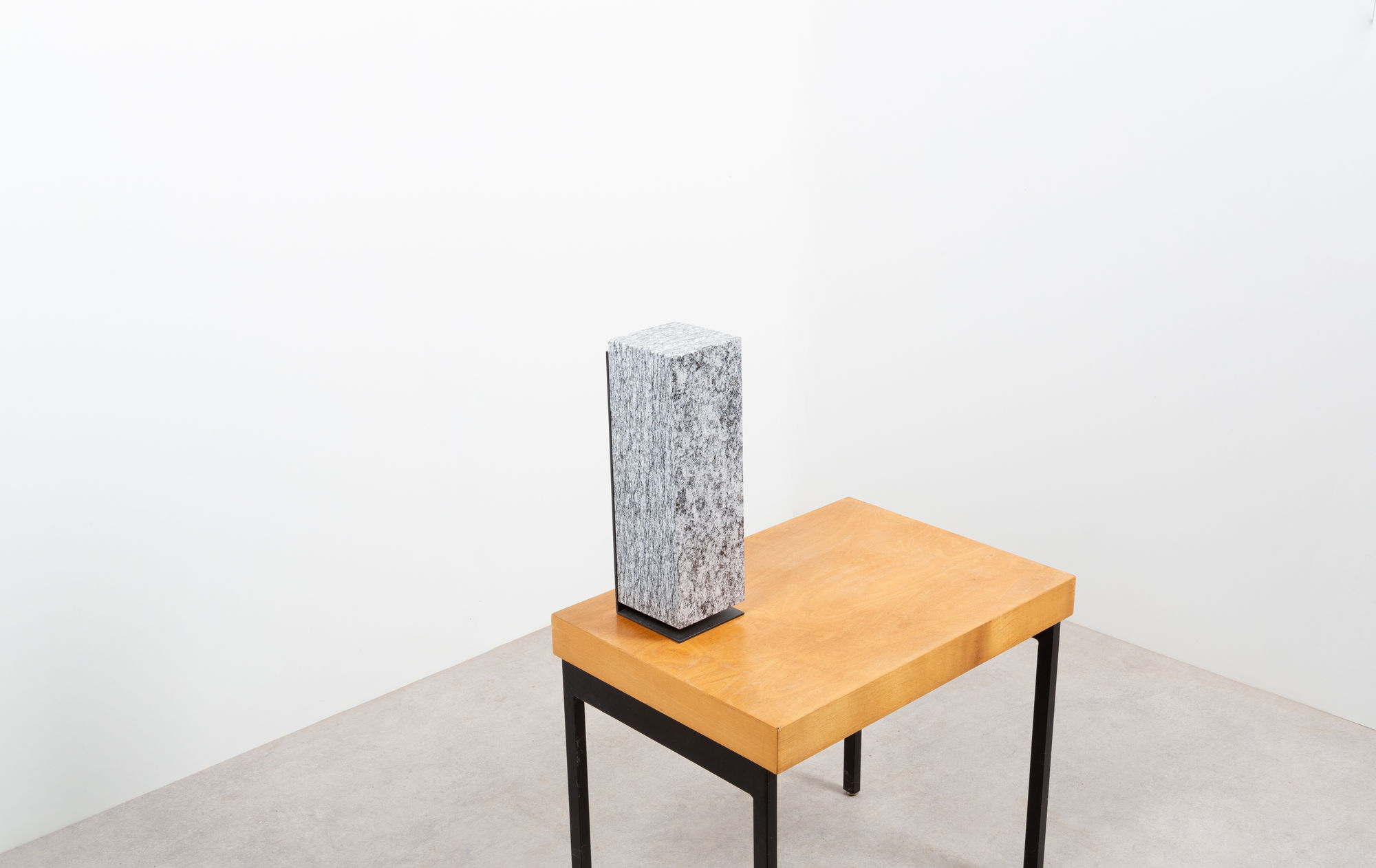 Gottfried Honegger Vertical 2