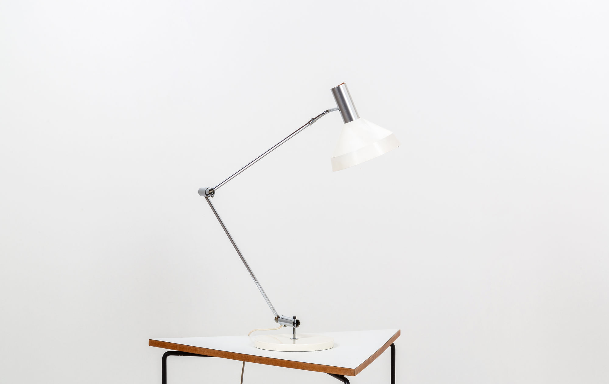 Baltensweiler Type 60 lamp