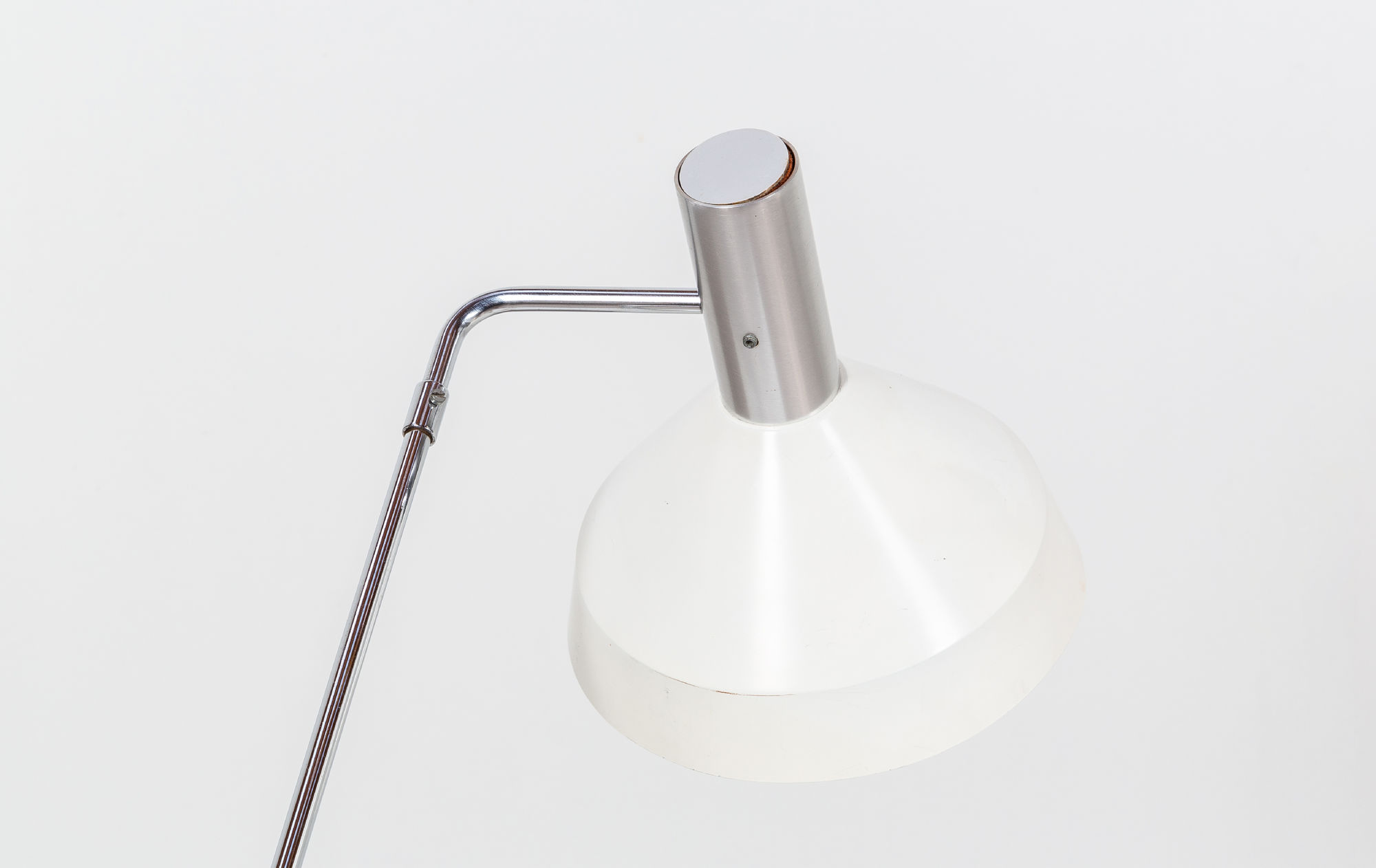 Baltensweiler Type 60 lamp