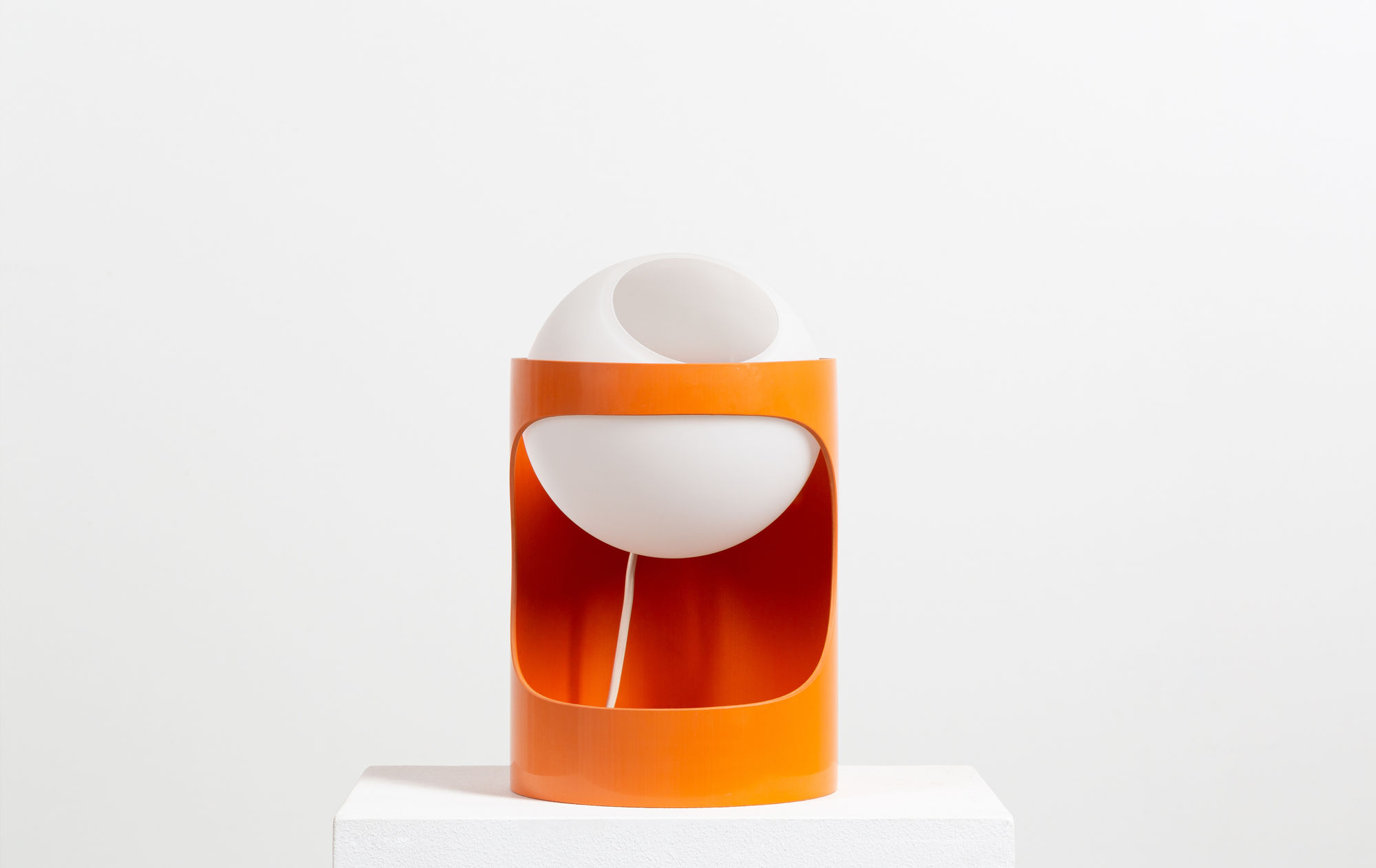 Rosmarie & Rico Baltensweiler Guggerli lamp