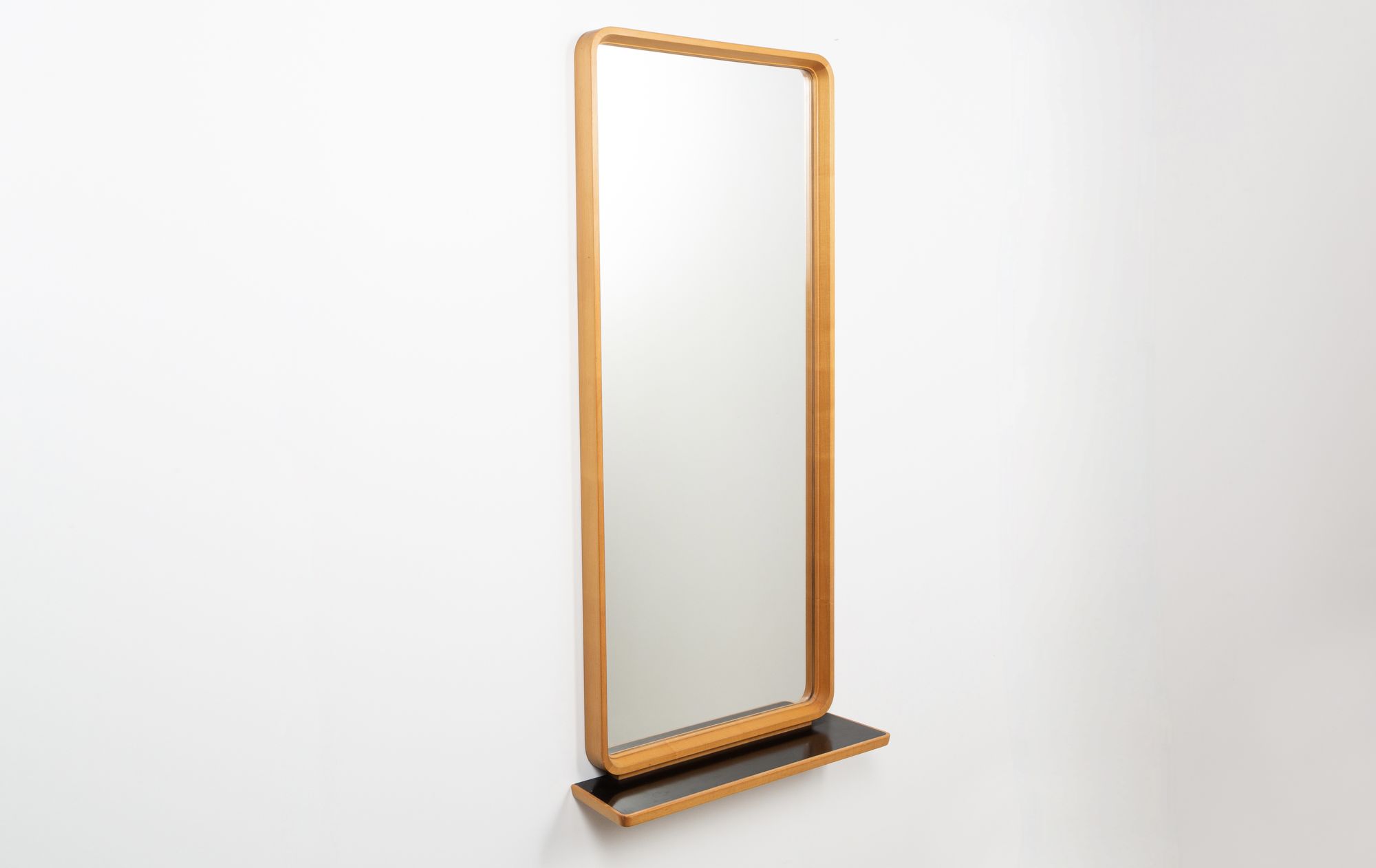 Mirror swiss design