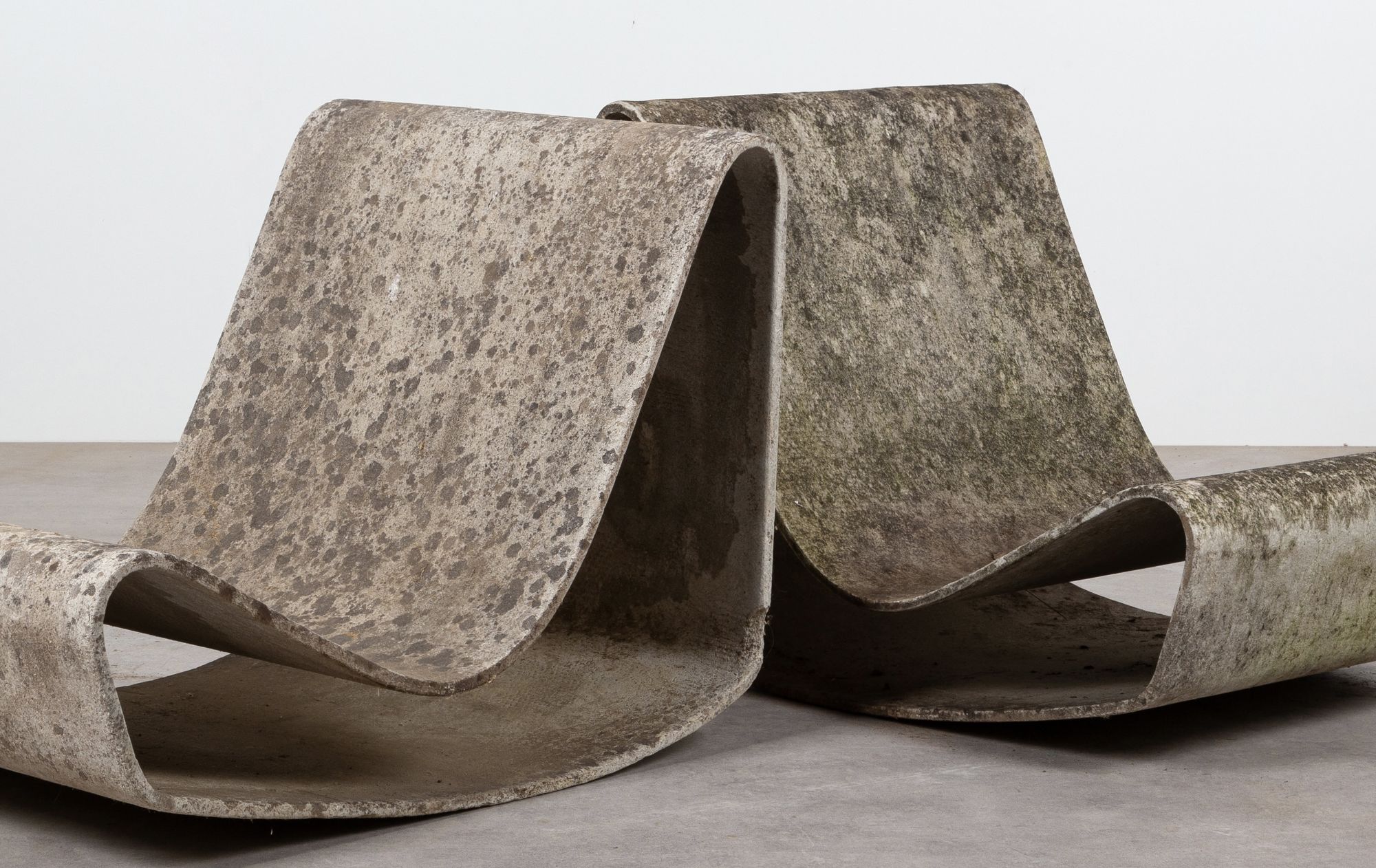 loop chair Willy Guhl