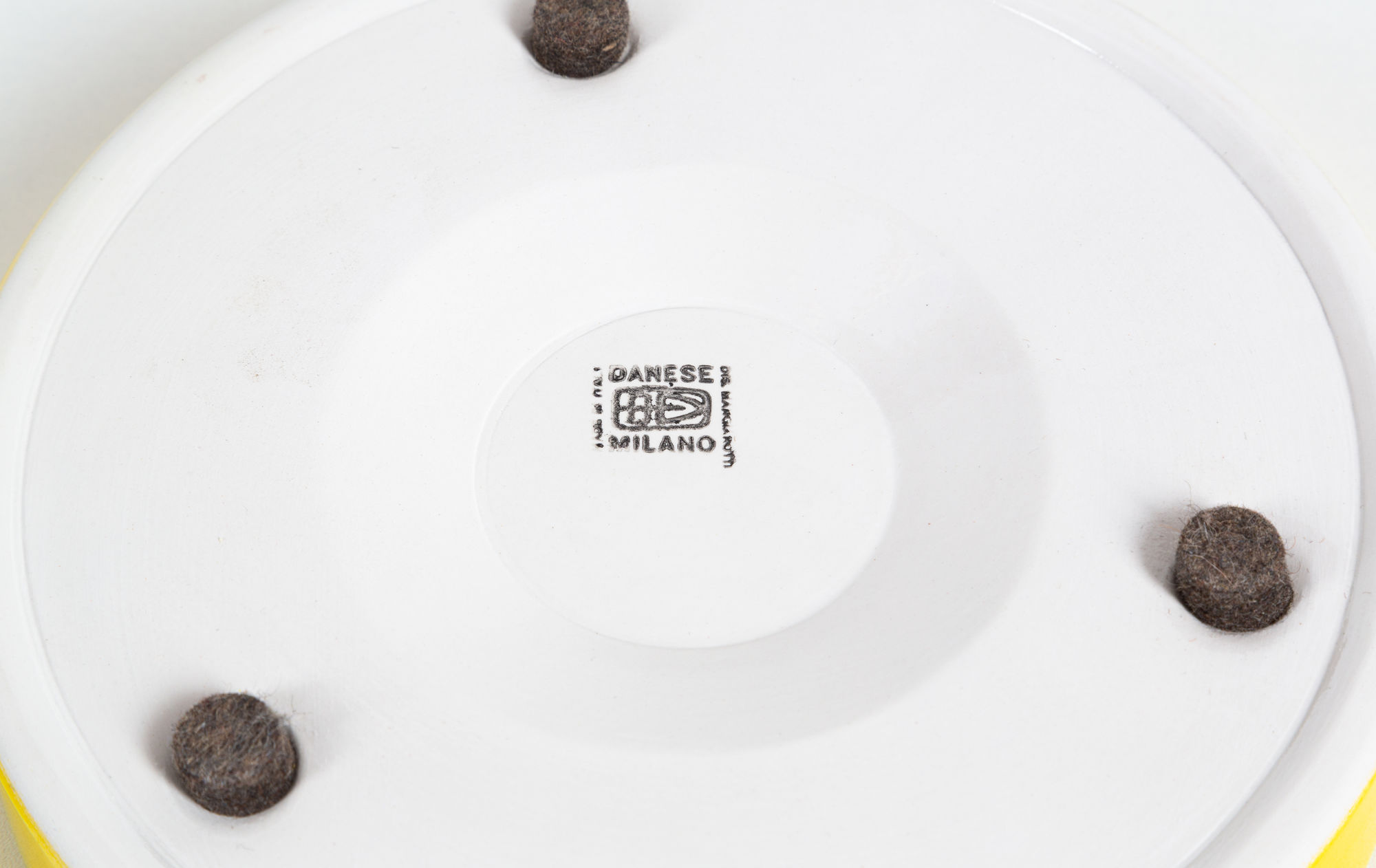 Angelo Mangiarotti ceramic ashtray 
