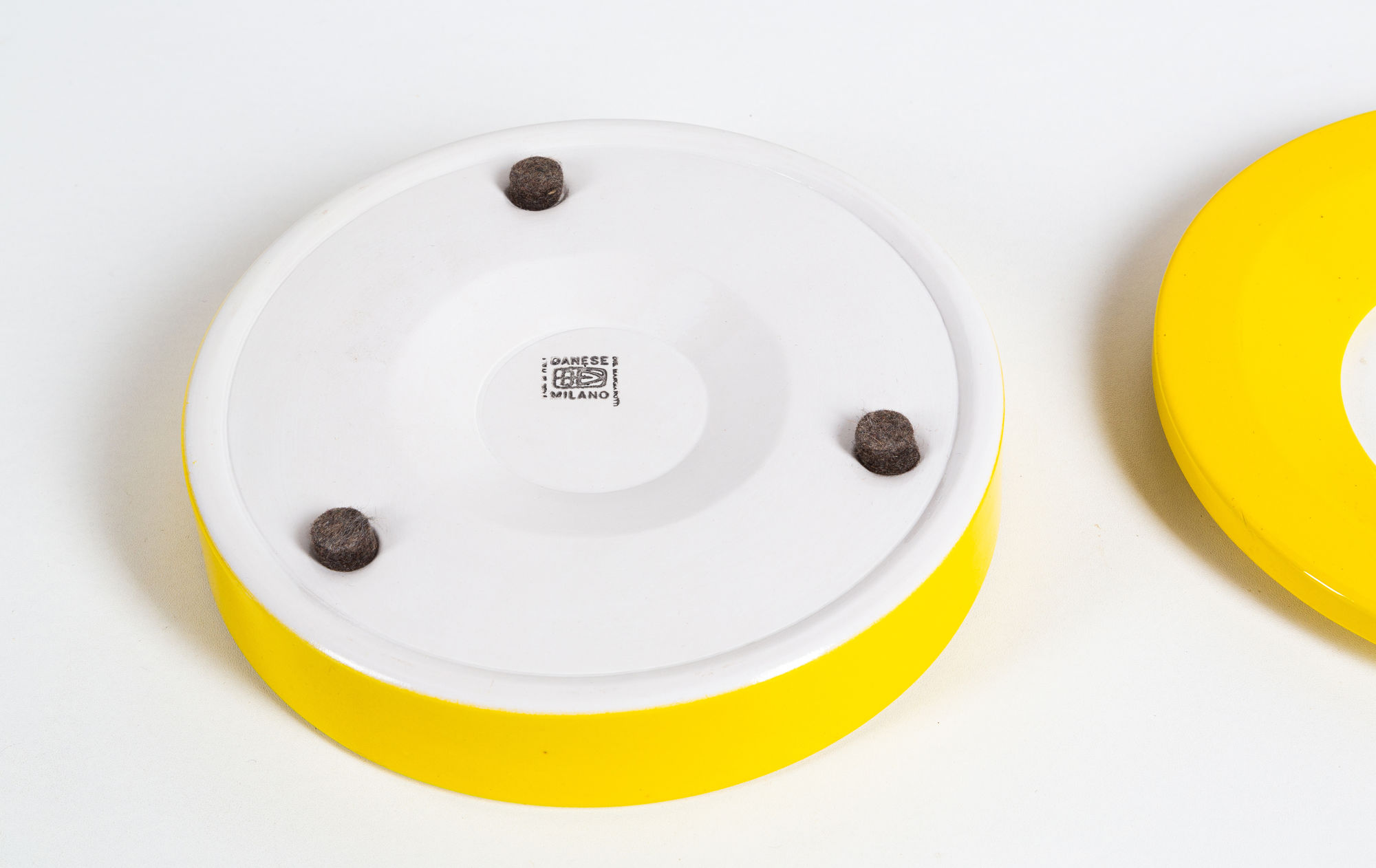 Angelo Mangiarotti ceramic ashtray 