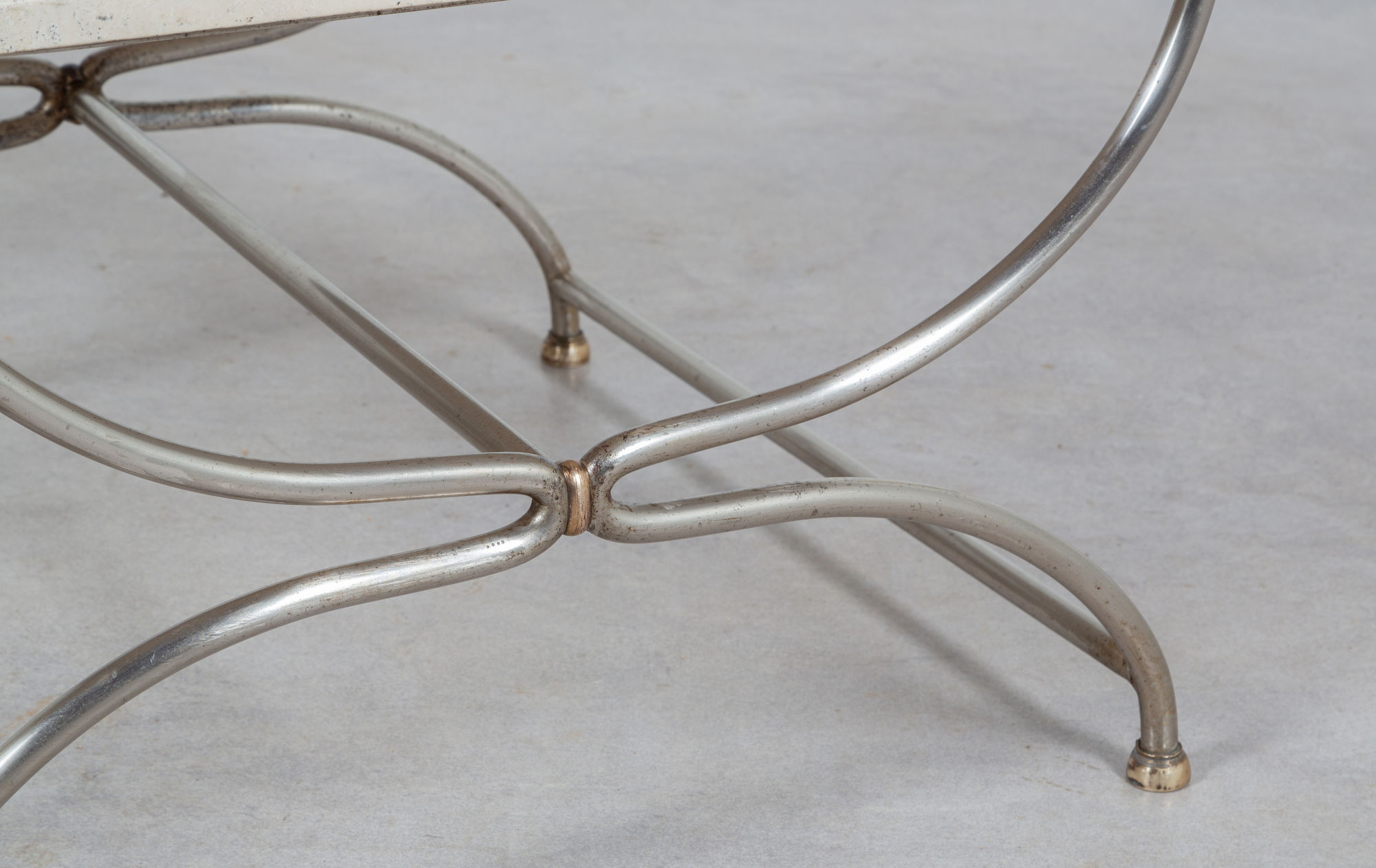 Maison jansenismes coffee table