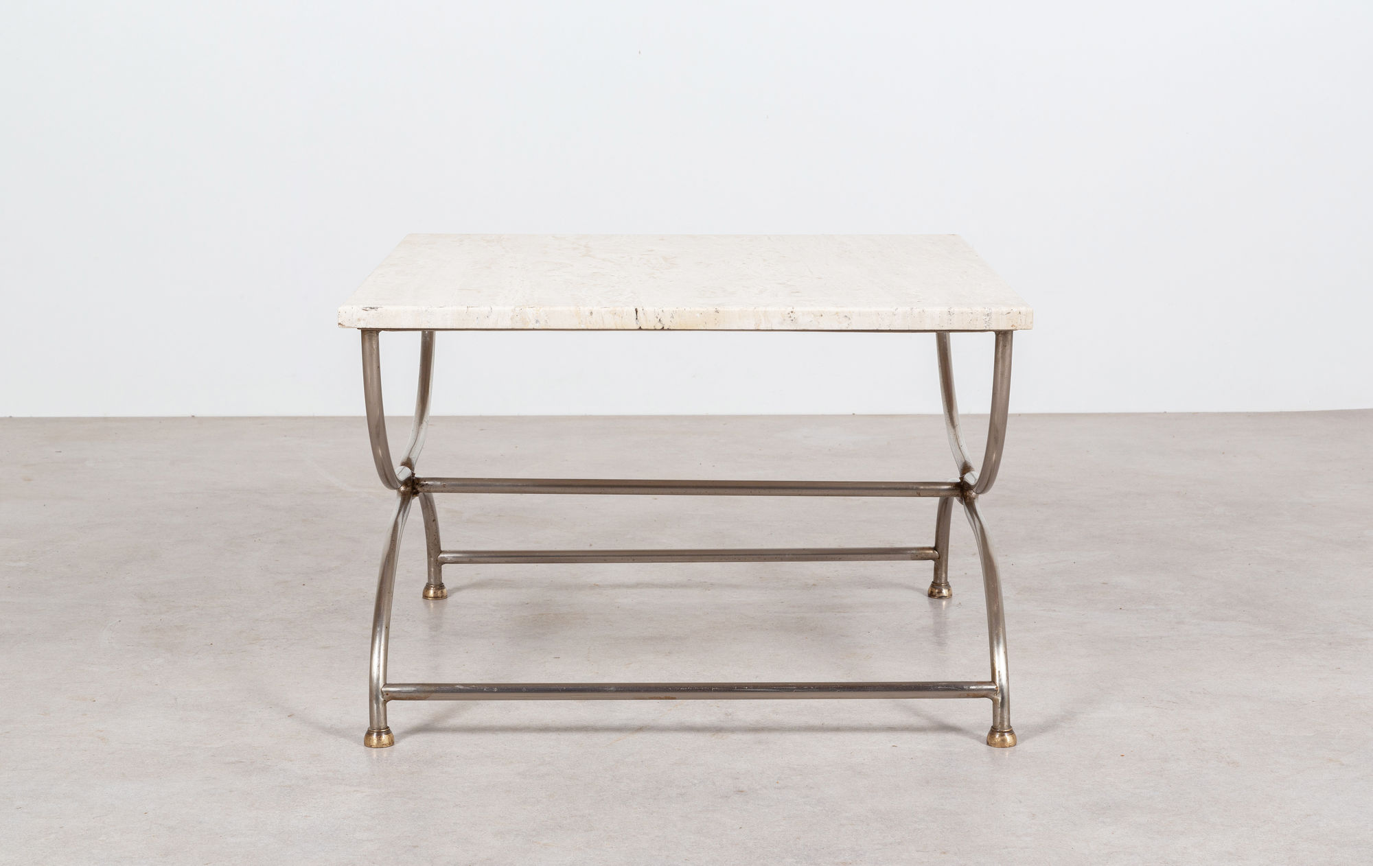 Maison jansenismes coffee table