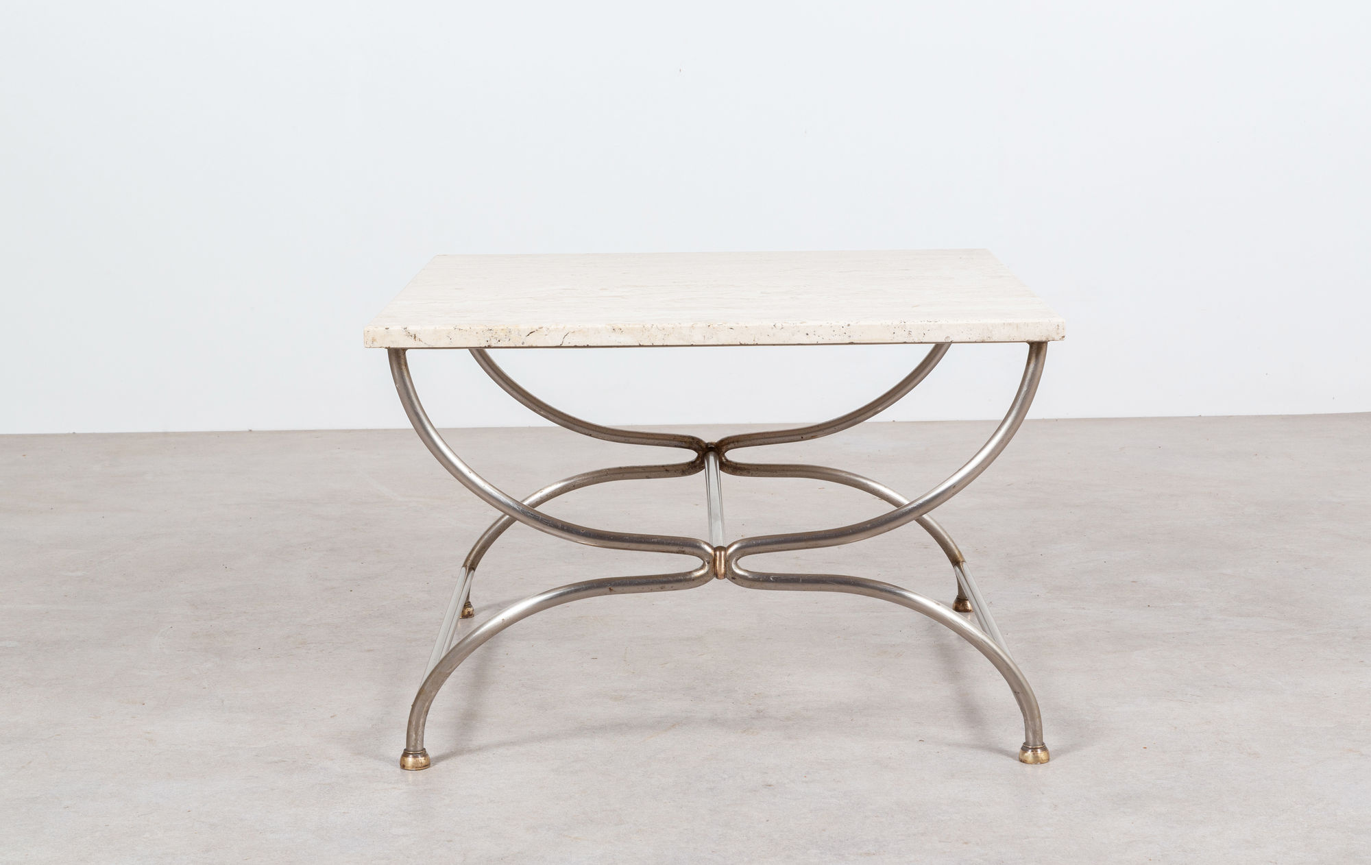 Maison jansenismes coffee table