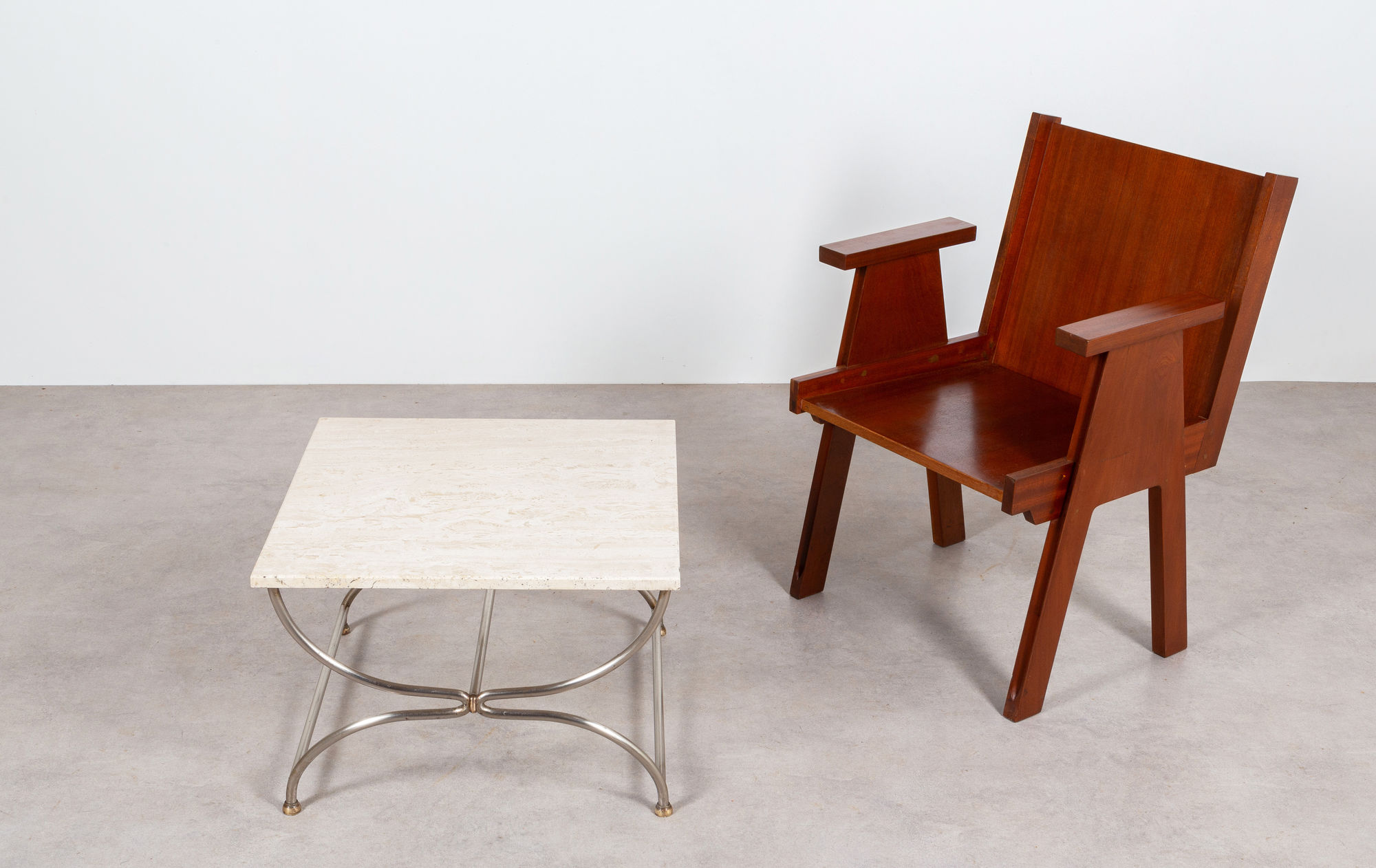 Maison jansenismes coffee table