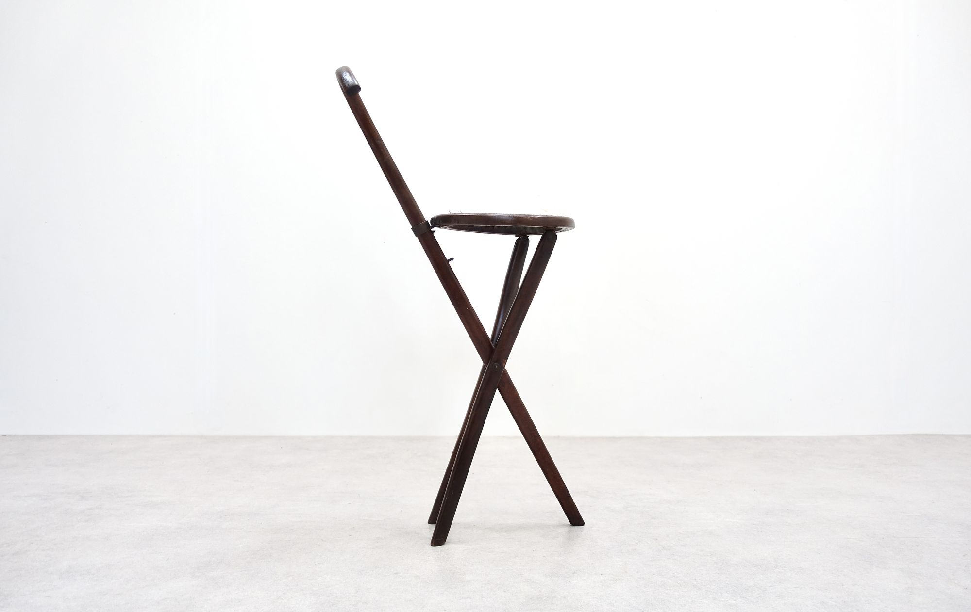 Thonet seat cane