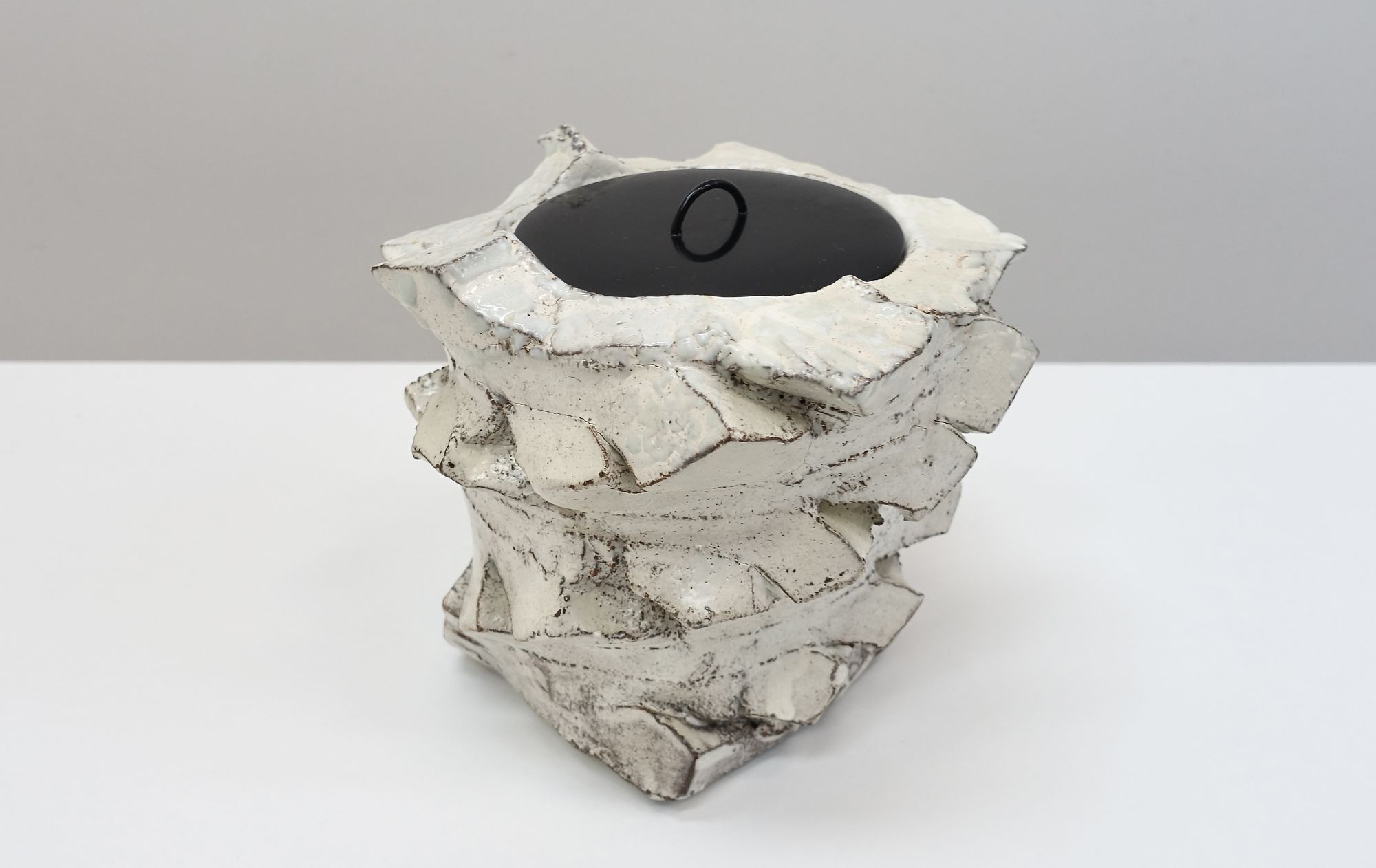 Ceramic box Shozo Michikawa 2000s