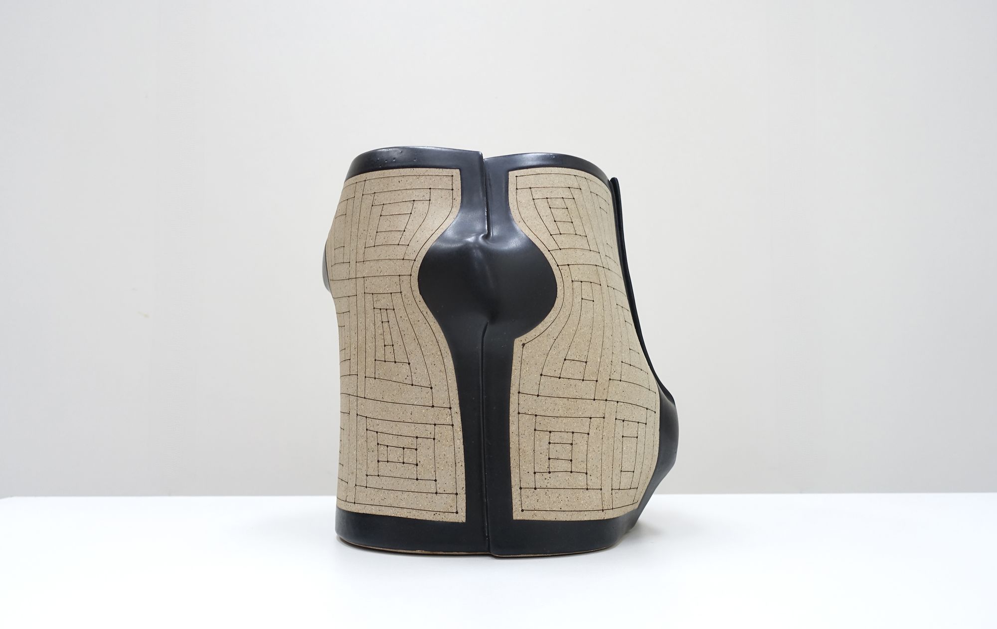 ceramic Gustavo Perez