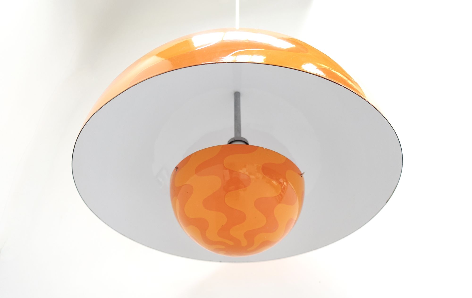 Big Flowerpot Verner Panton pendant lamp 1969 Poulsen