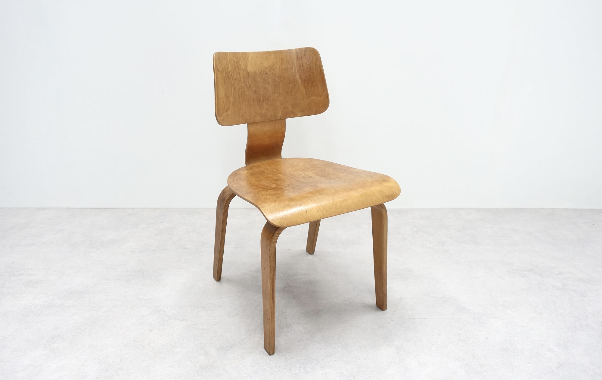 Plywood chair Horgen Glarus Swiss 50s