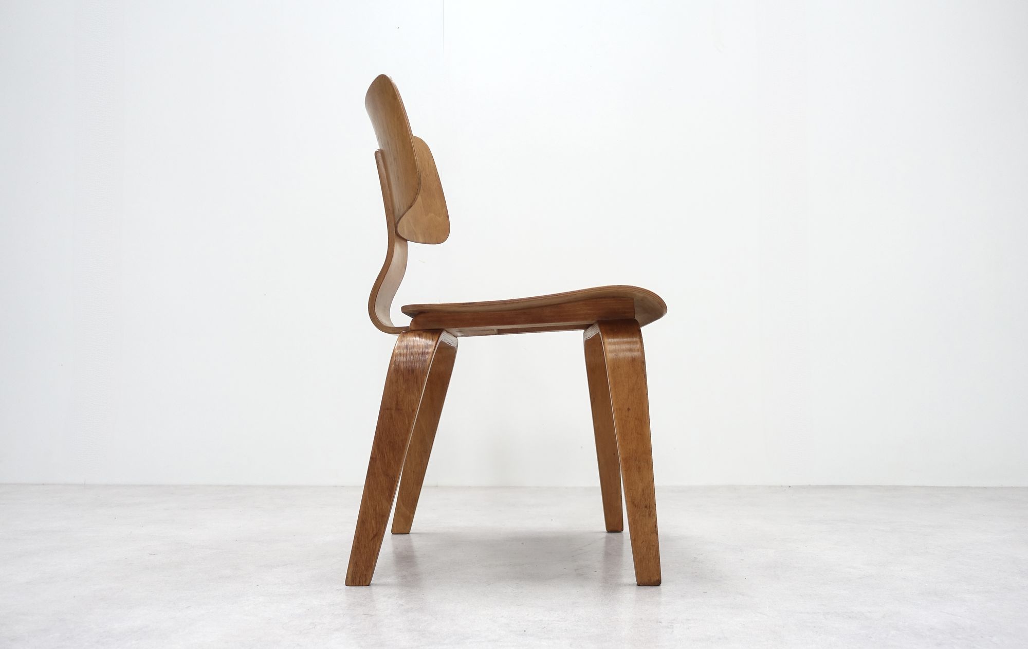 Plywood chair Horgen Glarus Swiss 50s