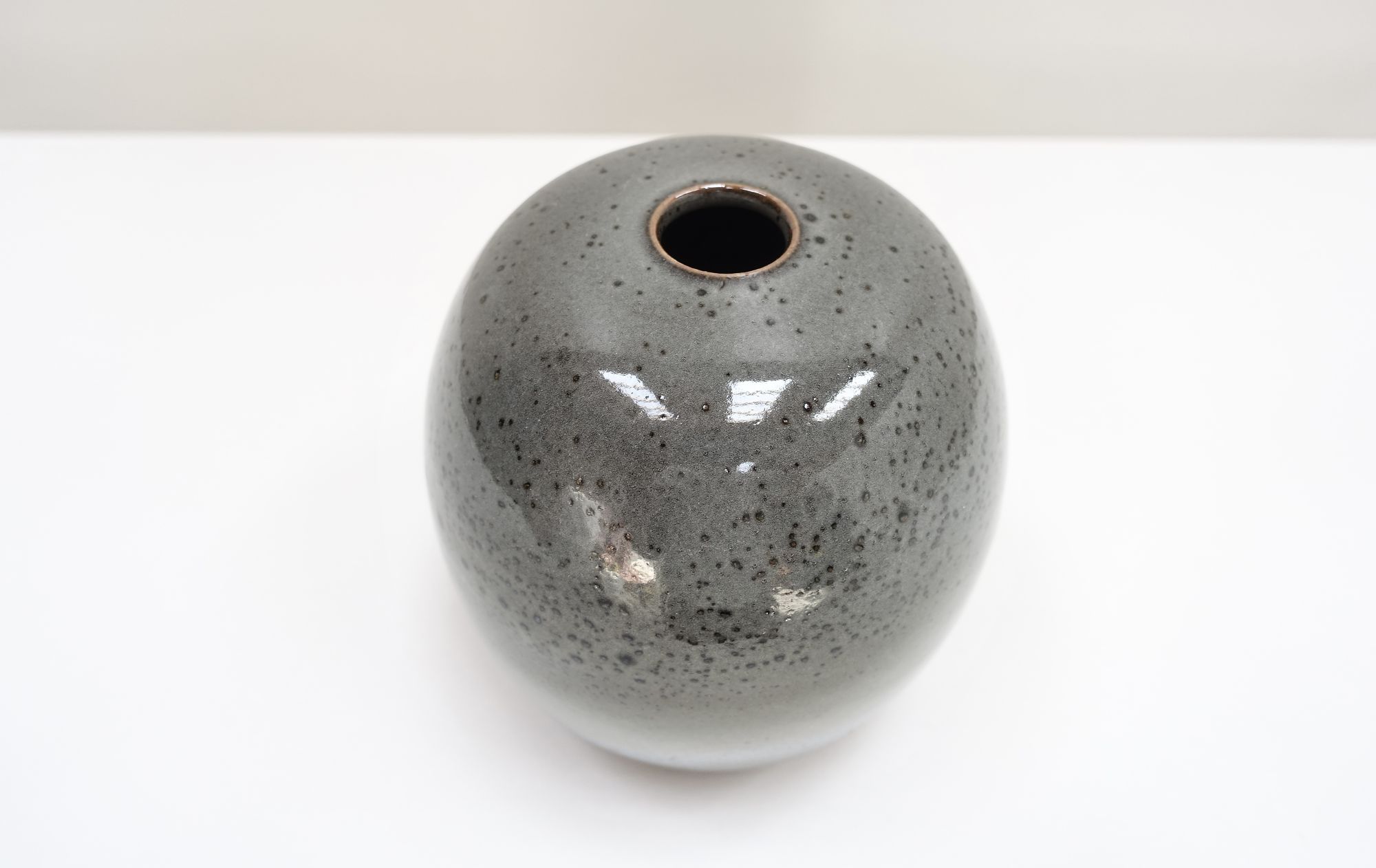 ceramic vase Jacques Haeberlin 90s