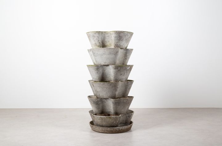 Willy Guhl flower pot