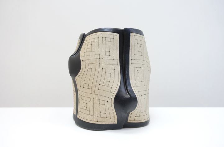 Ceramic vase Gustavo Perez '90s