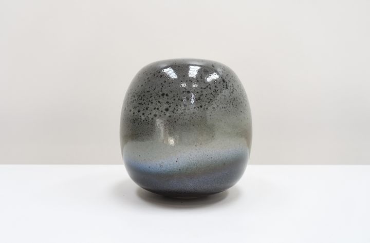 ceramic vase Jacques Haeberlin 90s